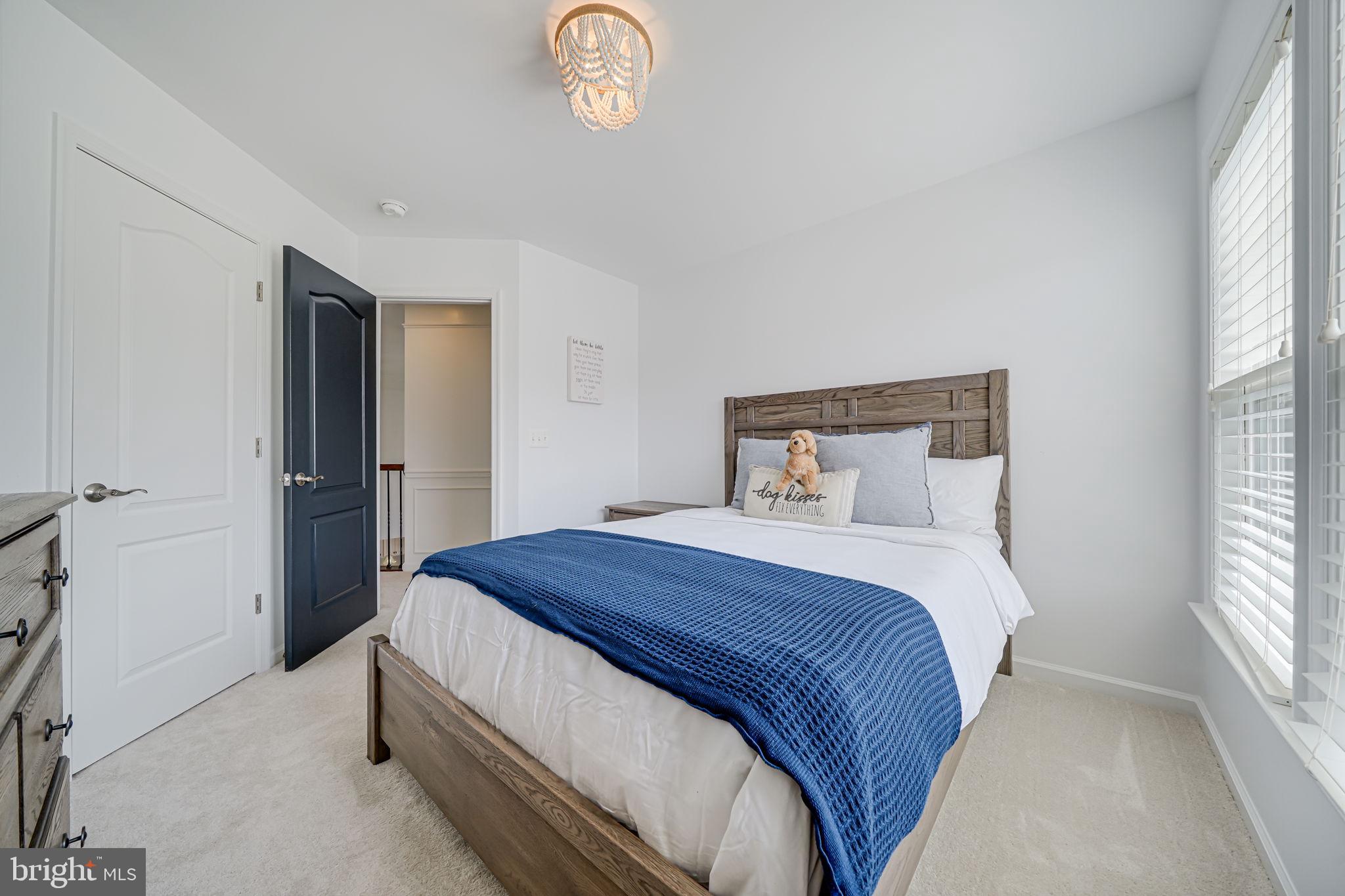 40976 MAPLEHURST DRIVE