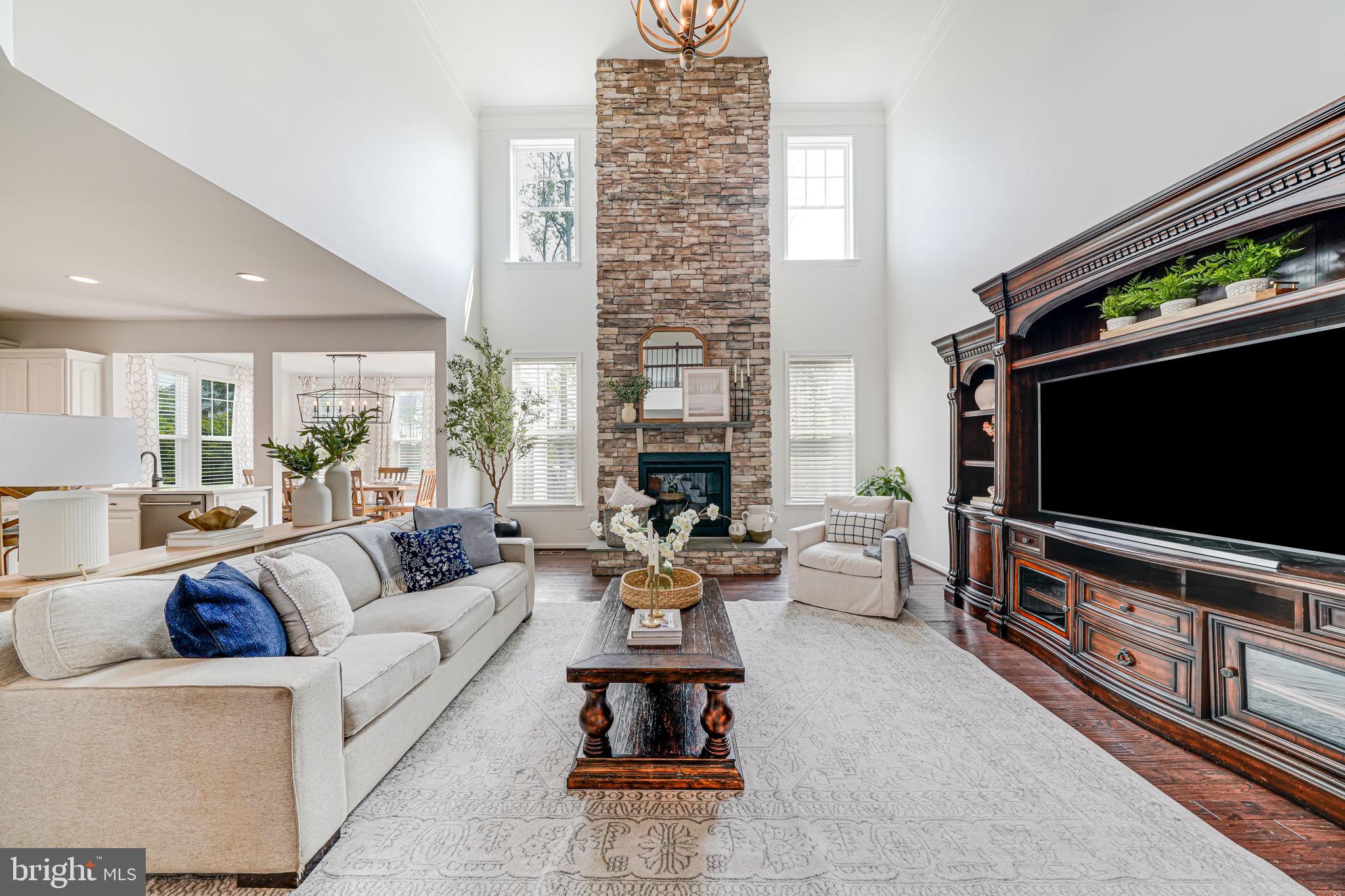 40976 MAPLEHURST DRIVE