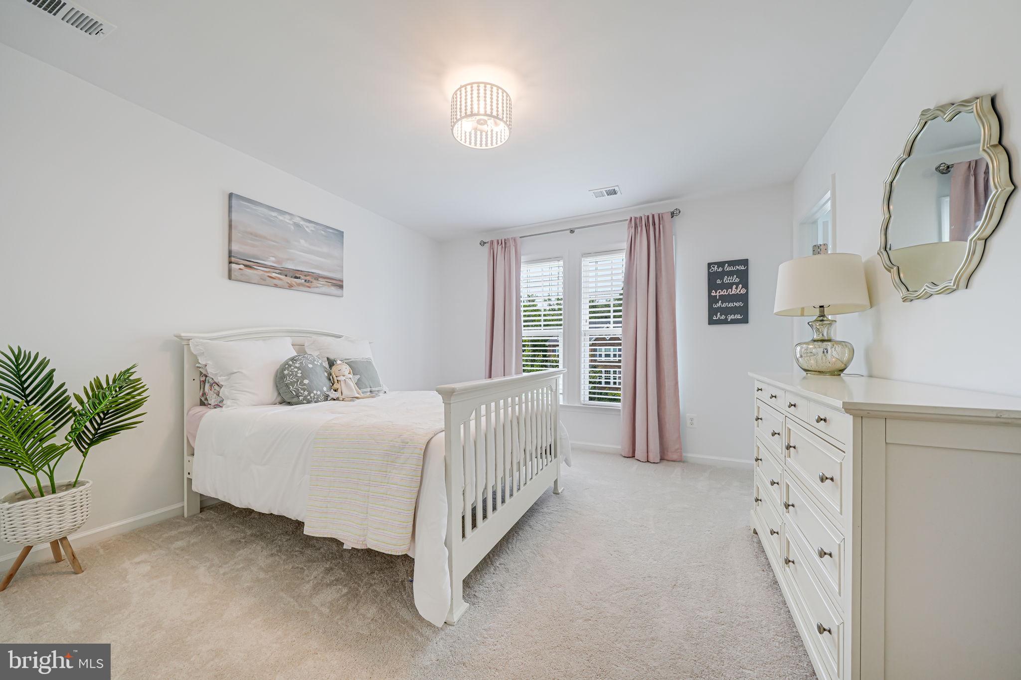 40976 MAPLEHURST DRIVE