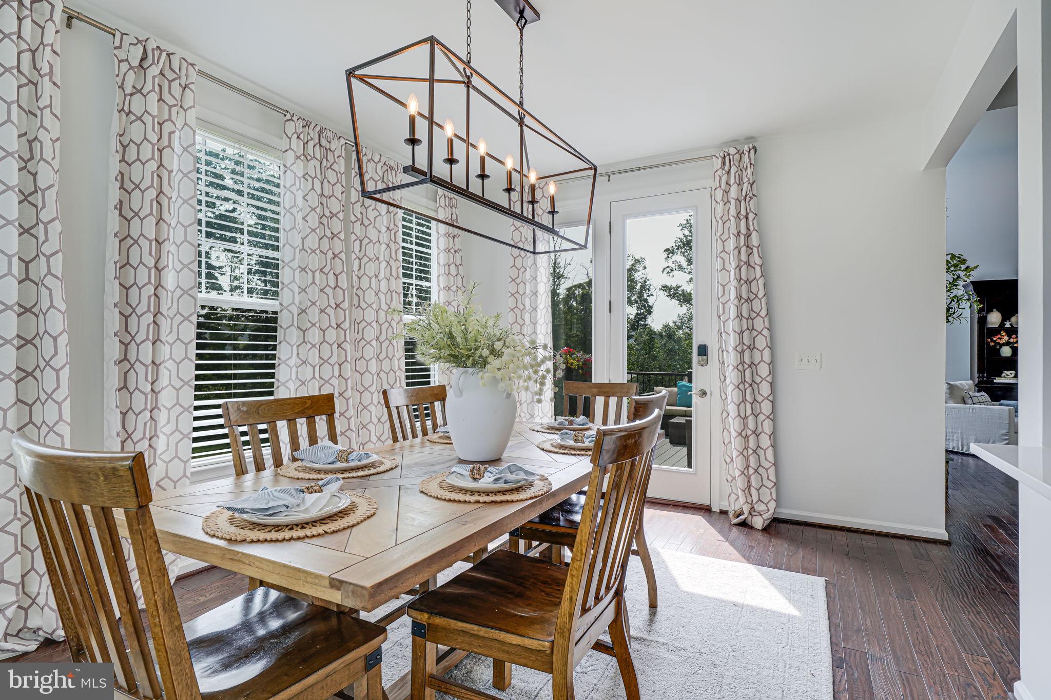 40976 MAPLEHURST DRIVE