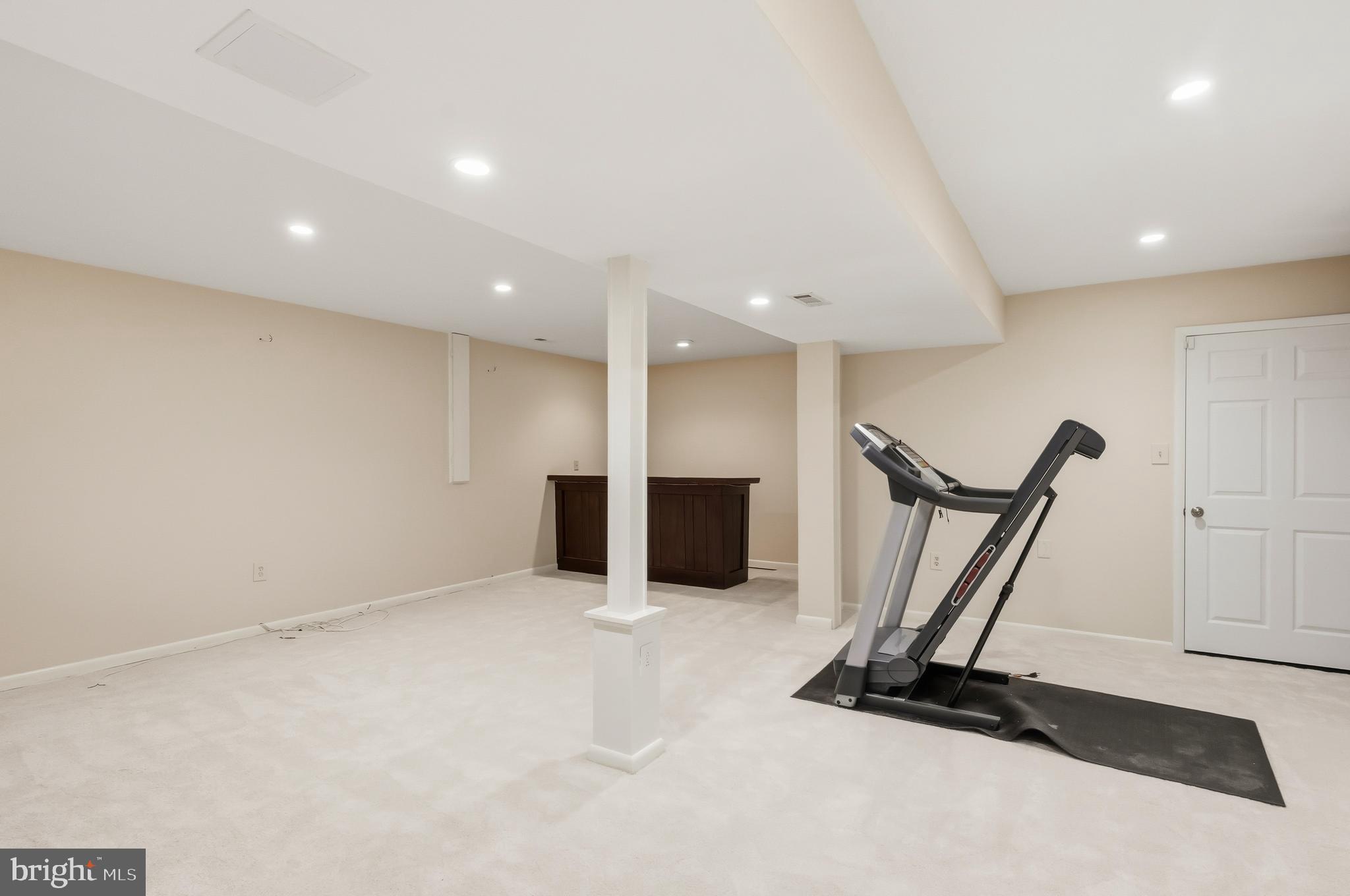 17412 MADISON AVENUE