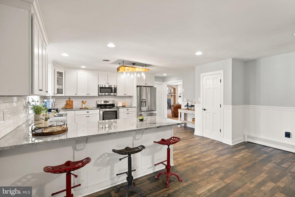 40886 LEWIS COURT