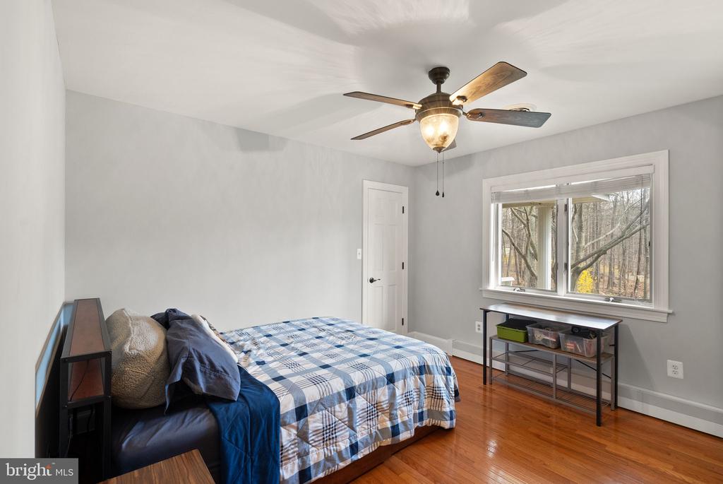 40886 LEWIS COURT