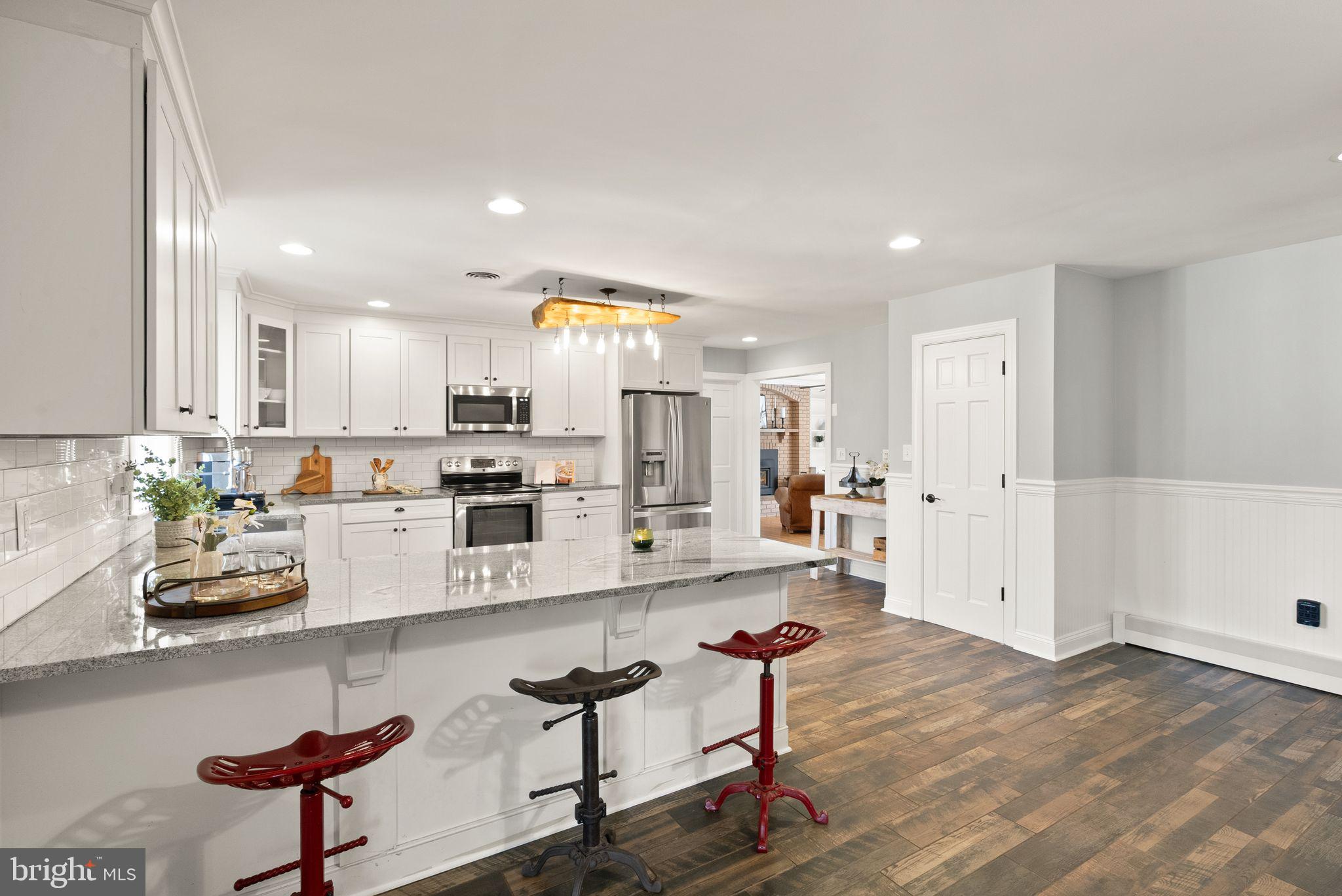 40886 LEWIS COURT
