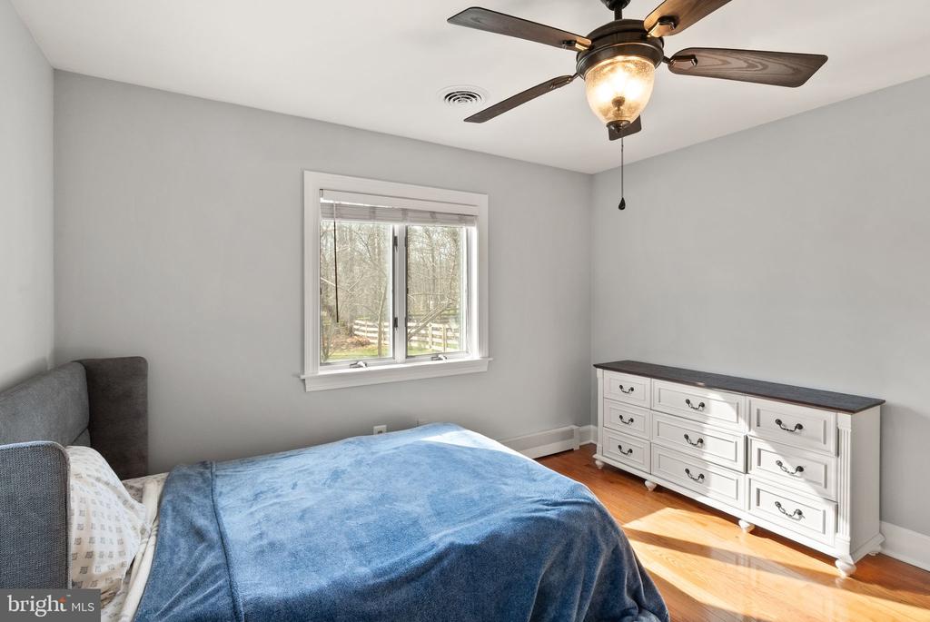 40886 LEWIS COURT