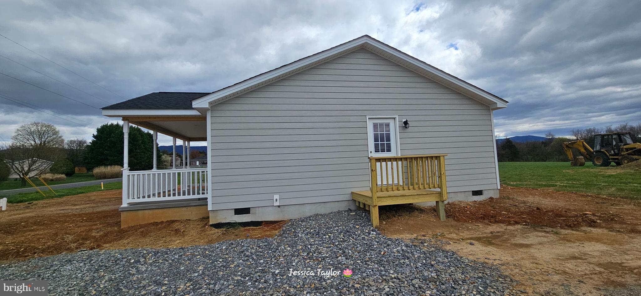 192 RESERVOIR AVENUE