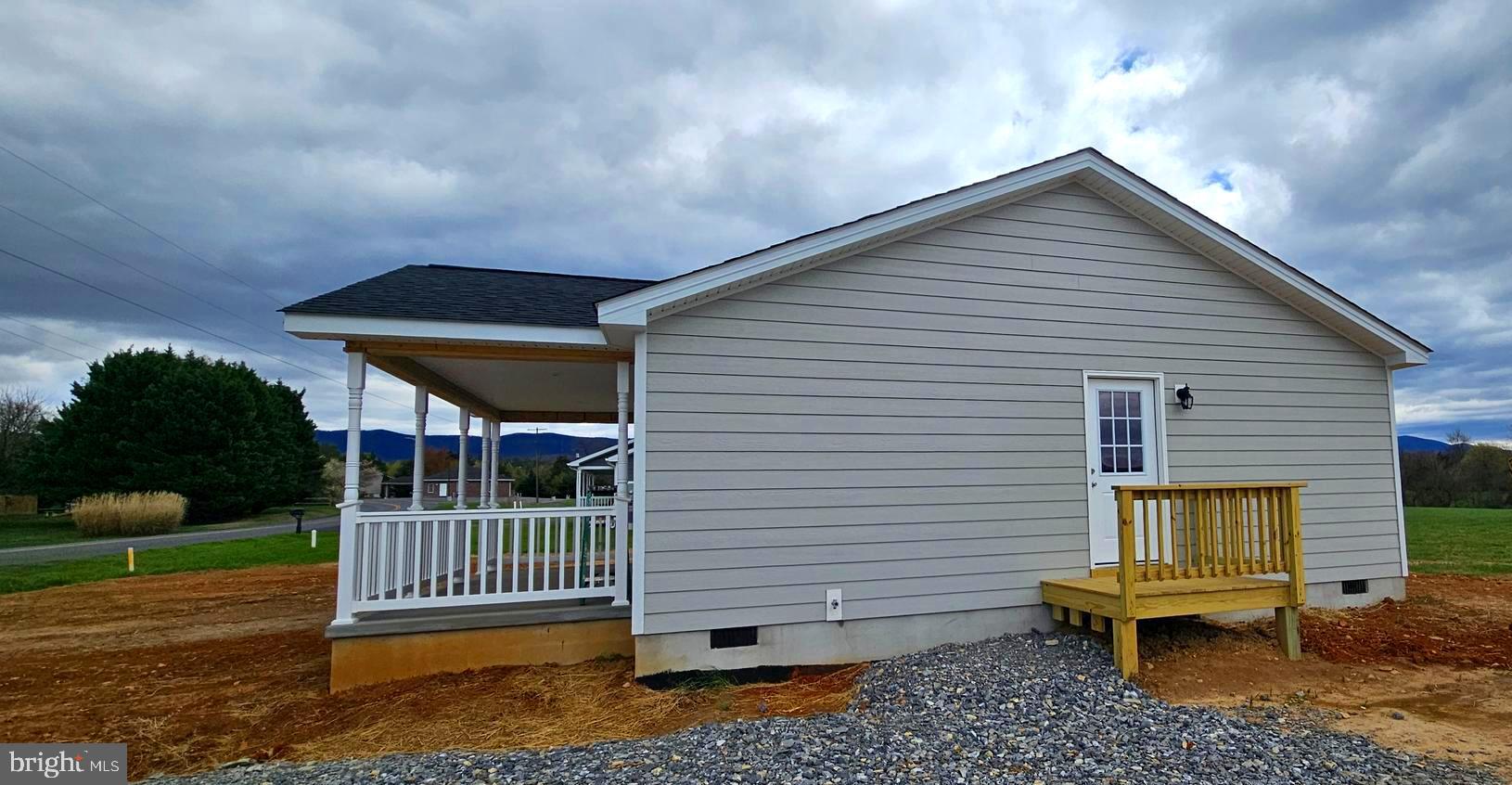 192 RESERVOIR AVENUE