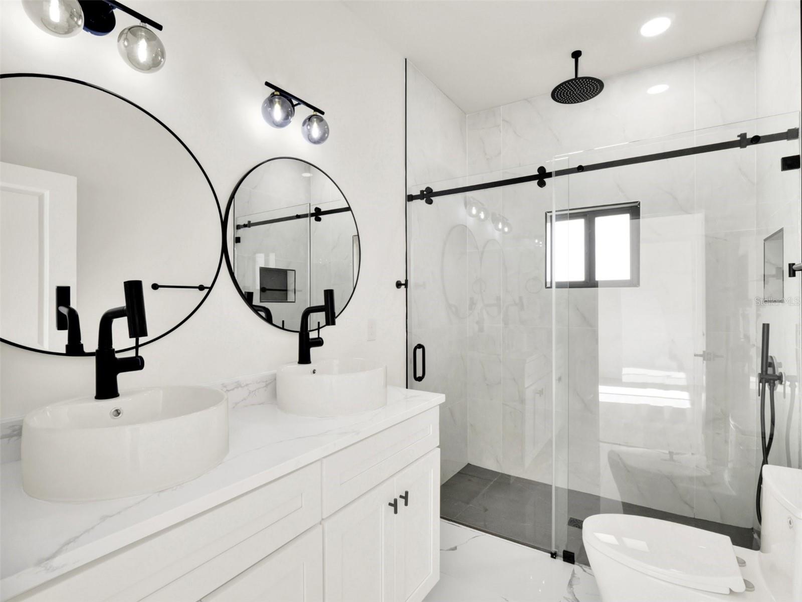 508 ROGER WILLIAMS RD