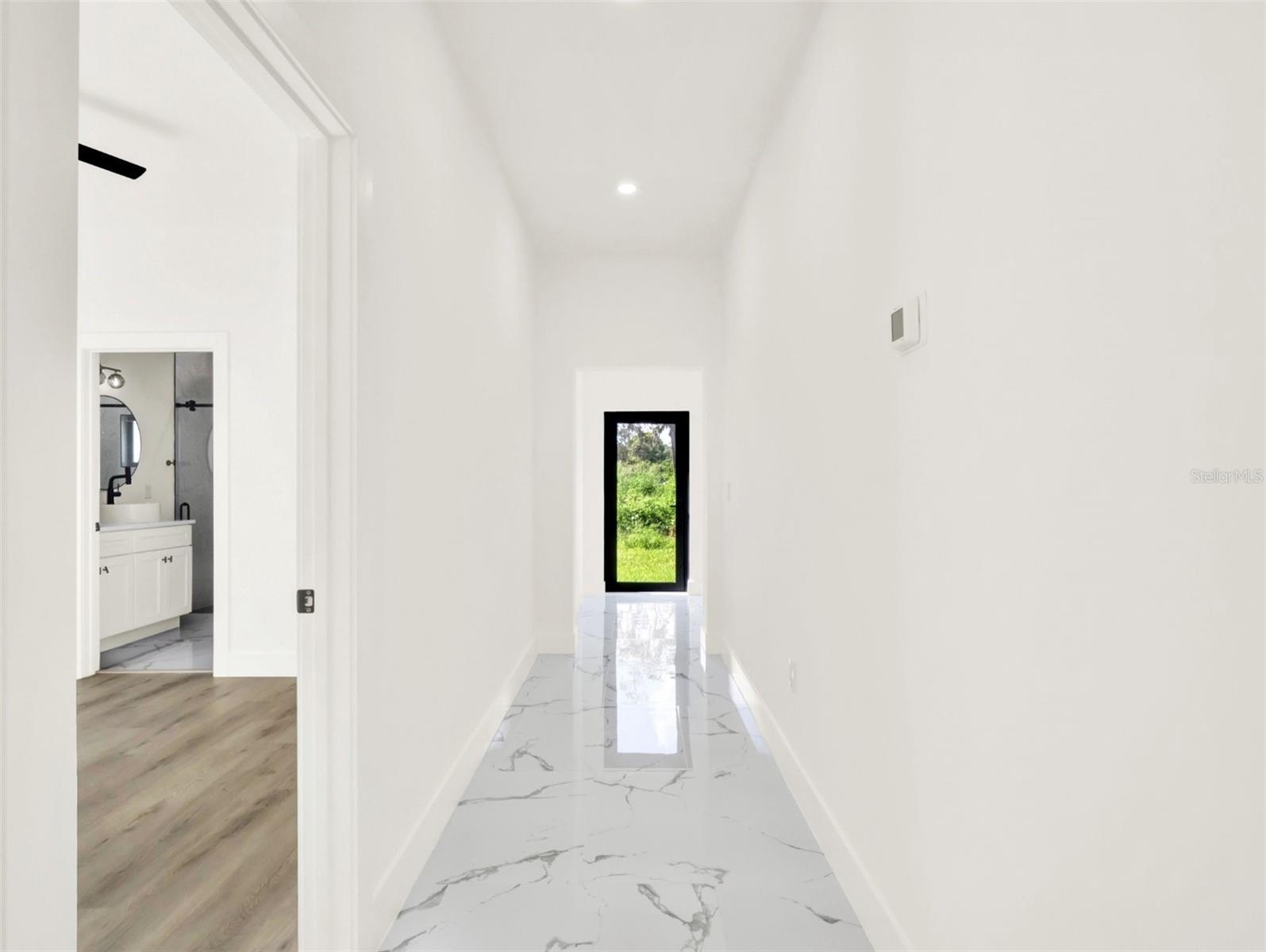 508 ROGER WILLIAMS RD