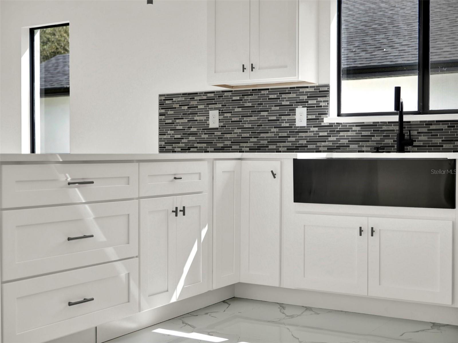 508 ROGER WILLIAMS RD