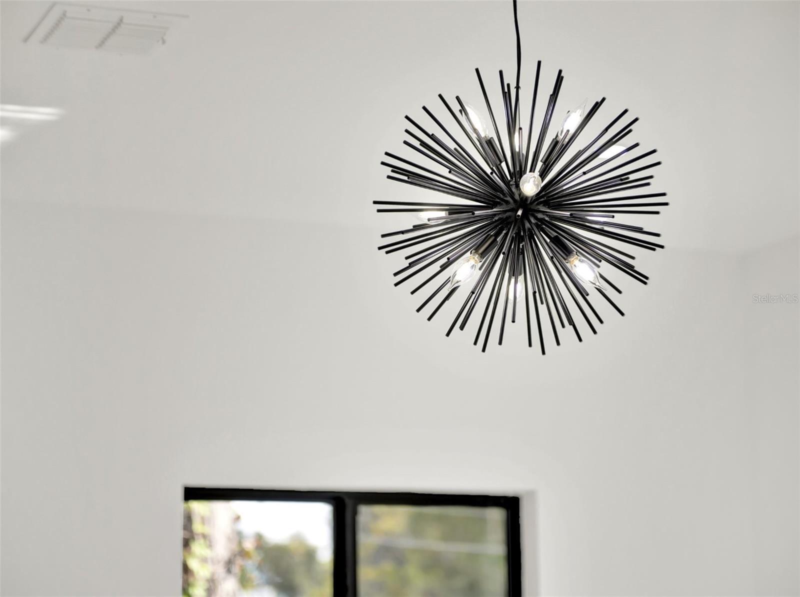 514 ROGER WILLIAMS RD