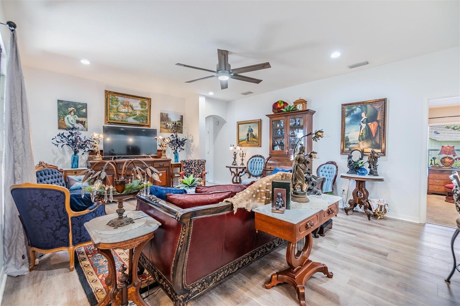 8721 CRYSTAL CREEK CT