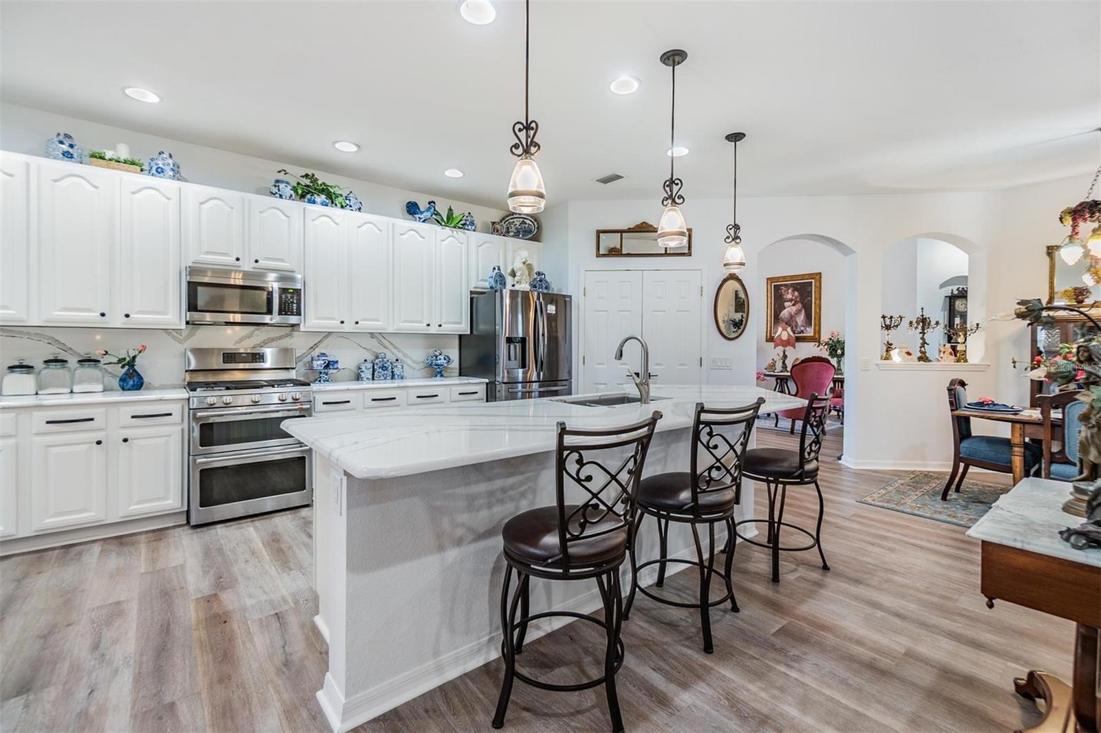 8721 CRYSTAL CREEK CT