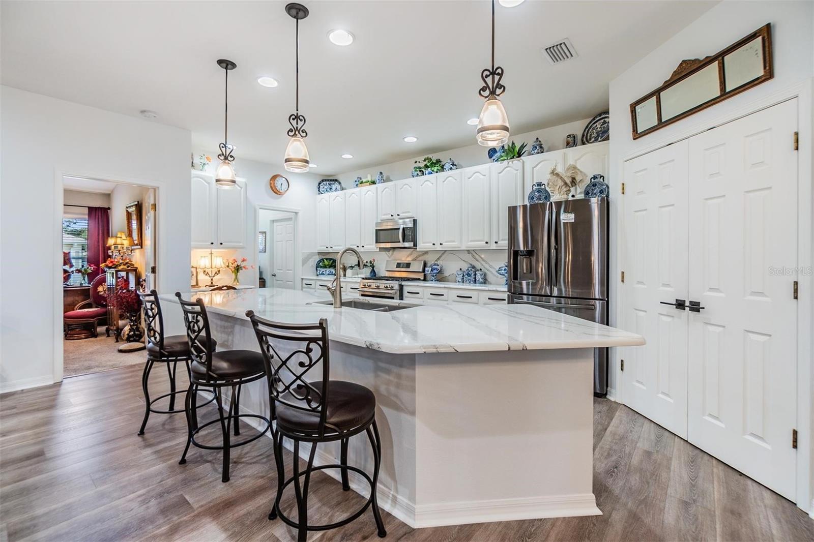 8721 CRYSTAL CREEK CT