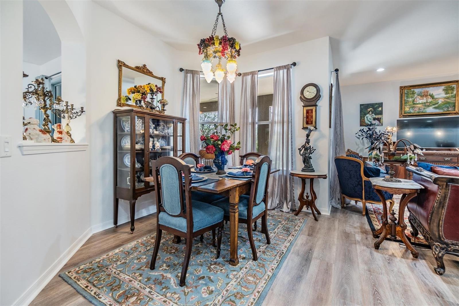 8721 CRYSTAL CREEK CT