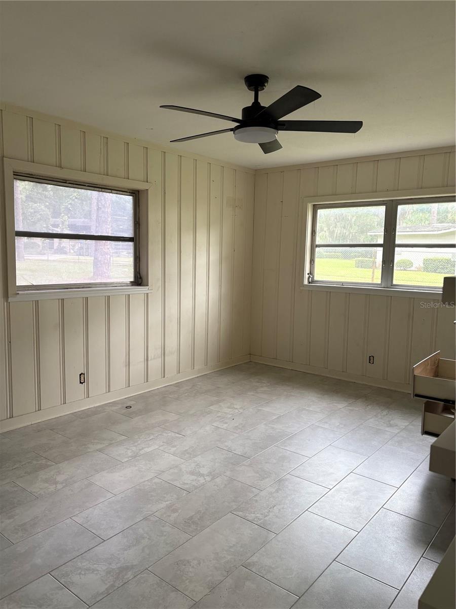 506 N LAKE PLEASANT RD