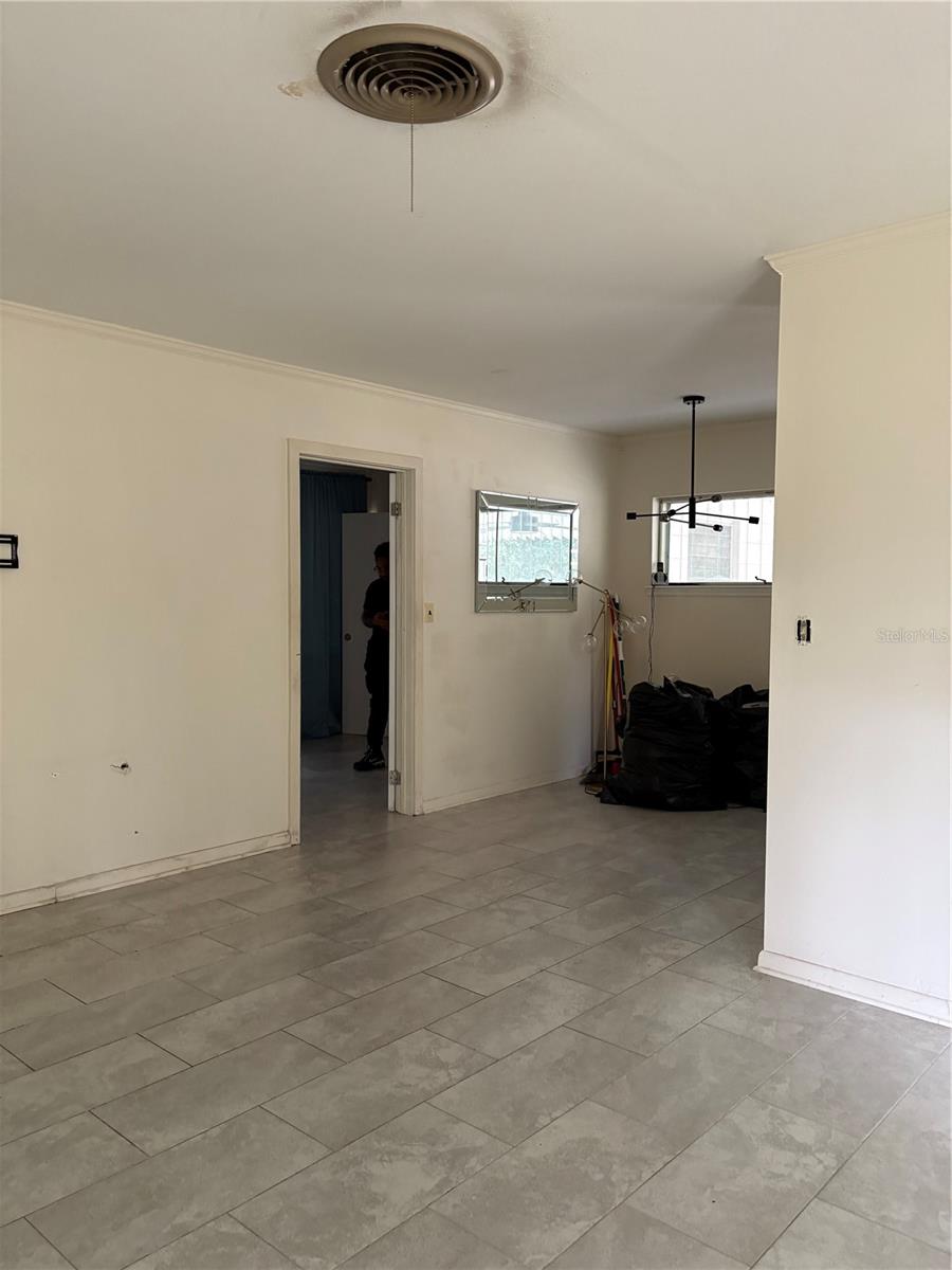 506 N LAKE PLEASANT RD