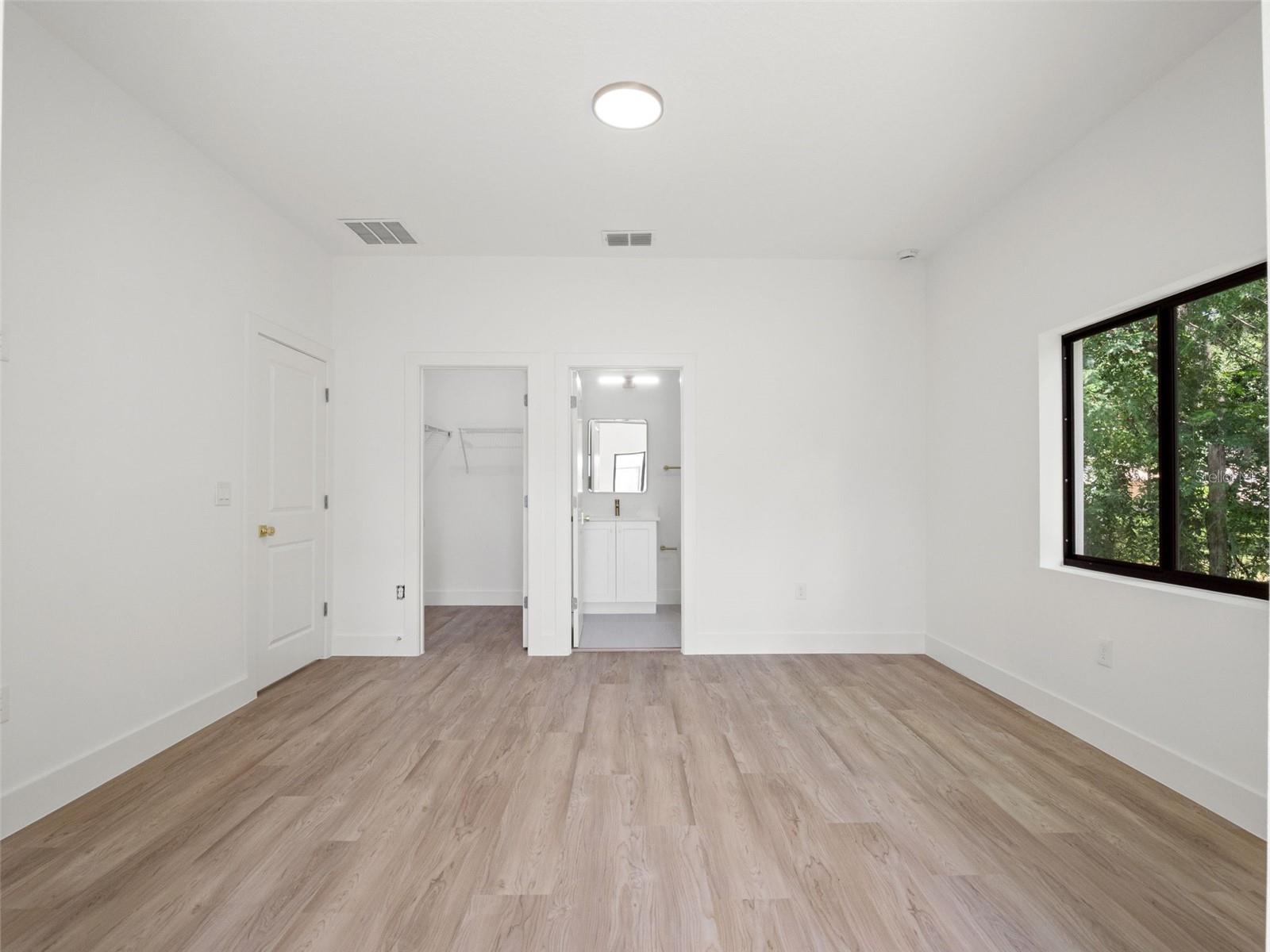 497 OCEAN AVE