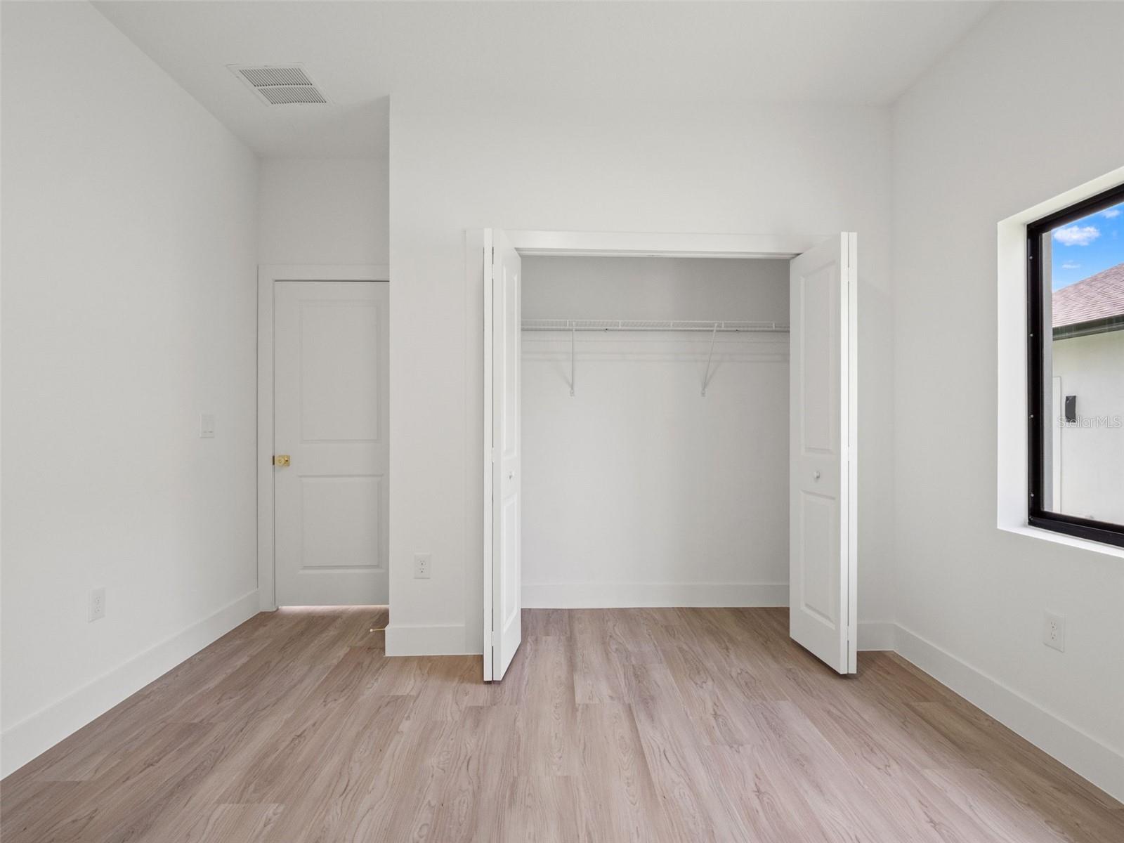 497 OCEAN AVE