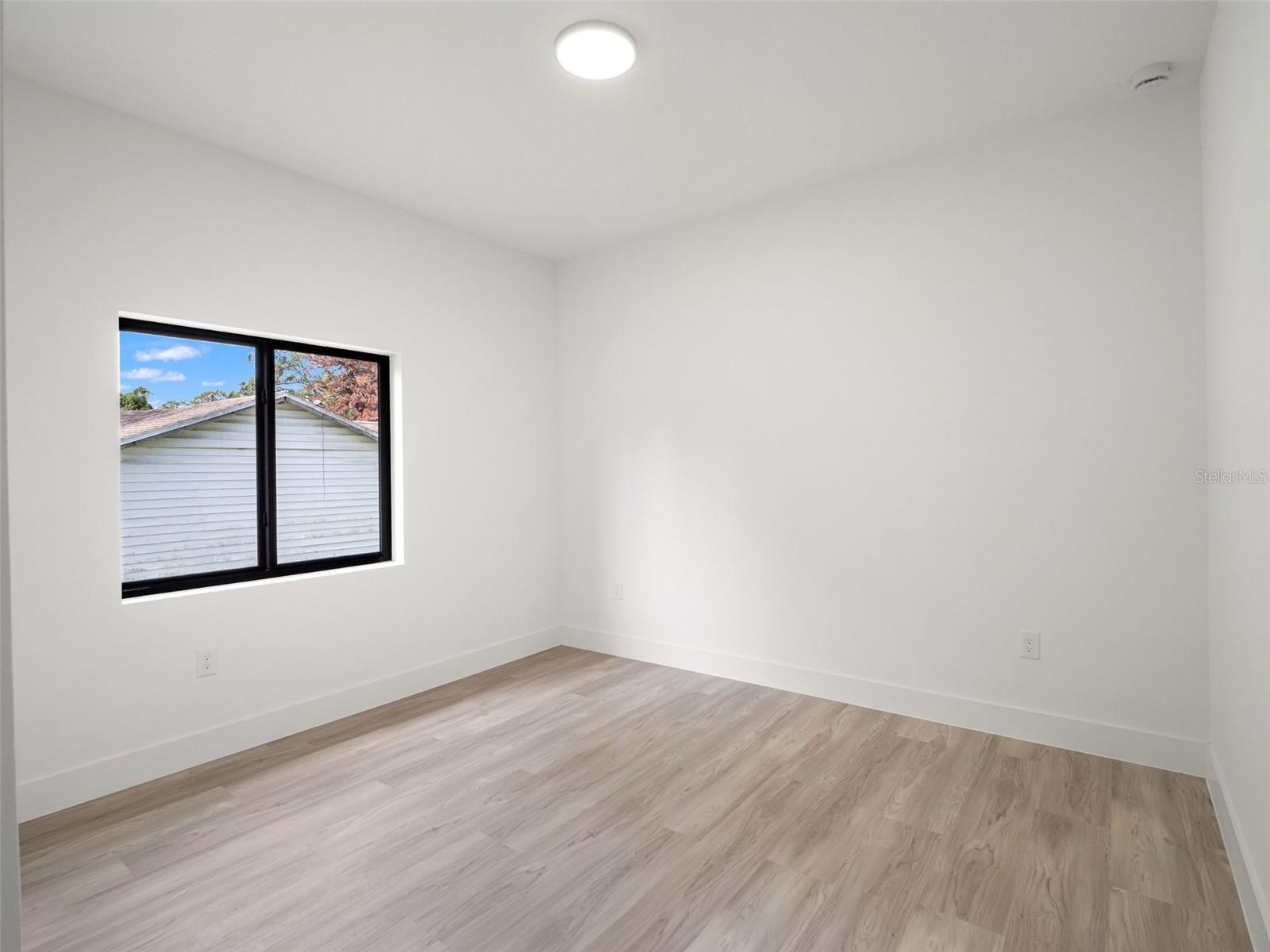 501 OCEAN AVE