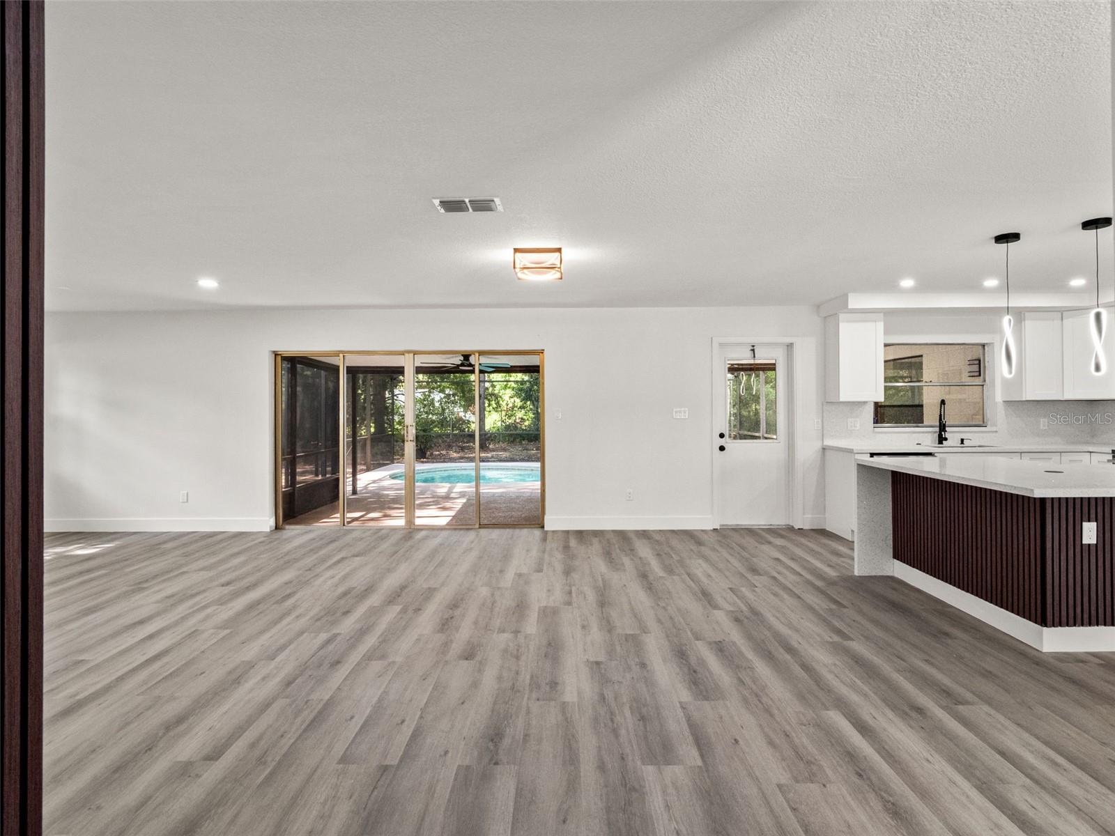 436 BISON CIR