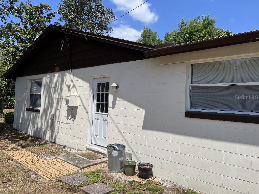 1230 JASMINE RD