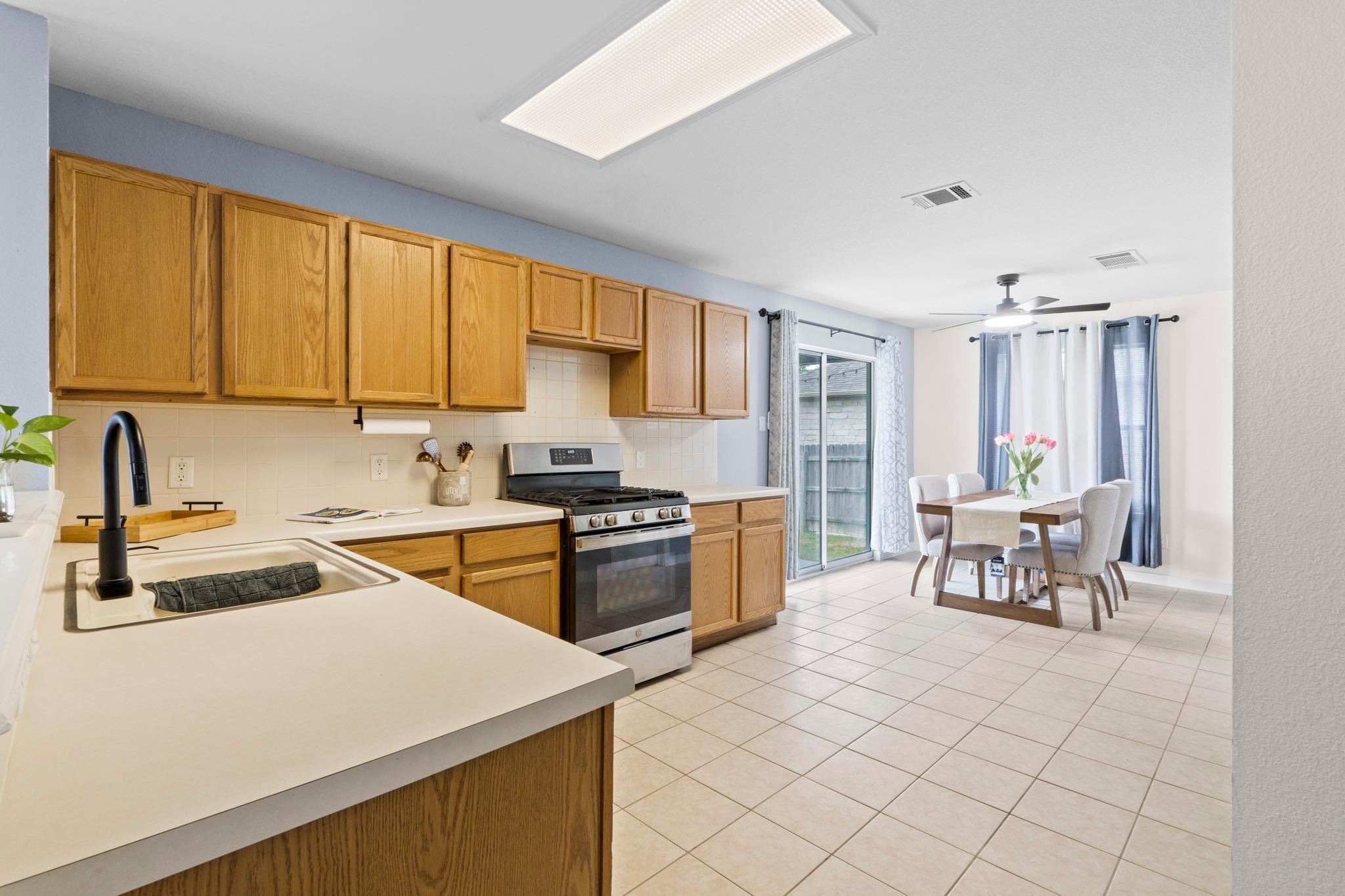 3811 Laurel Ridge DR