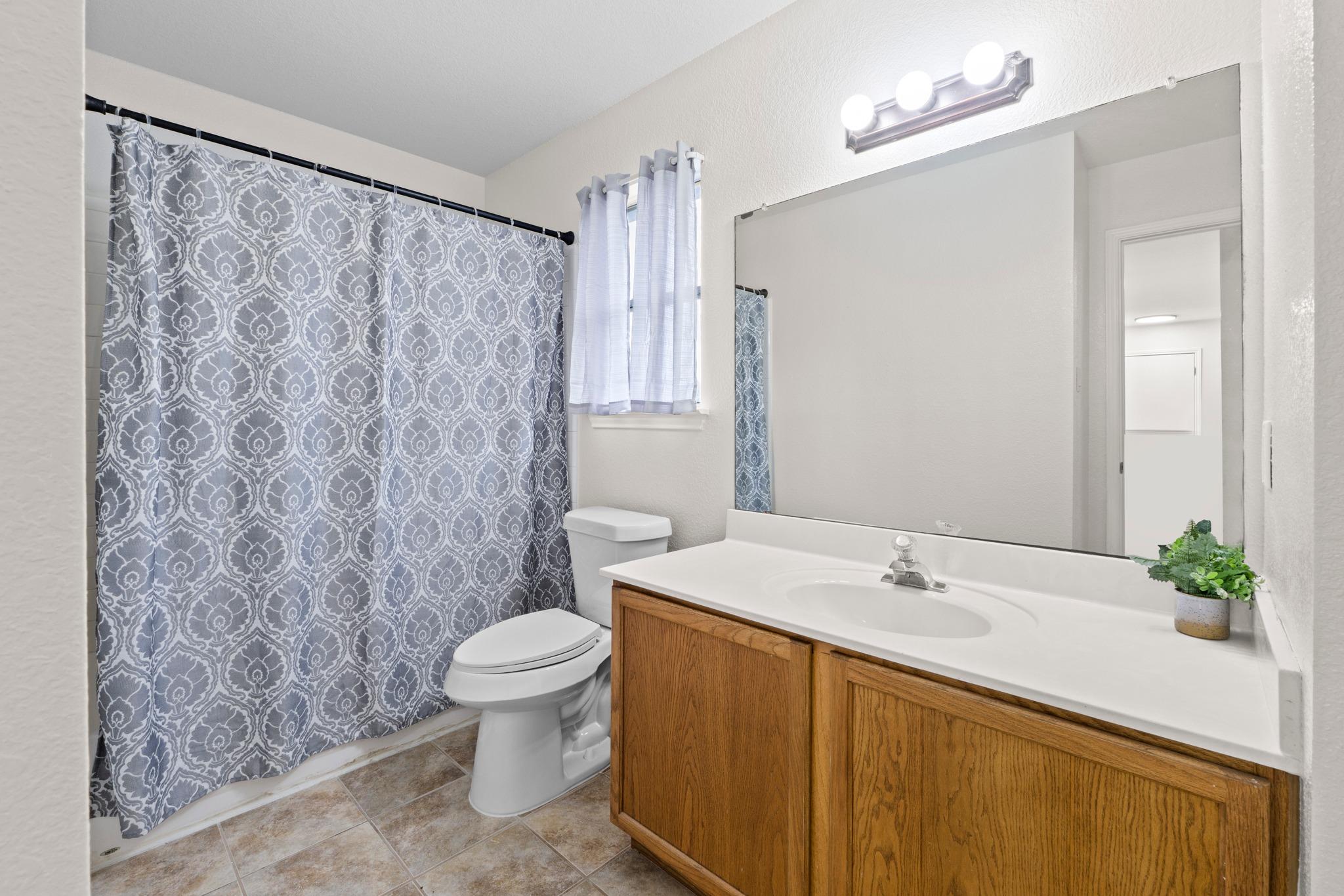 3811 Laurel Ridge DR