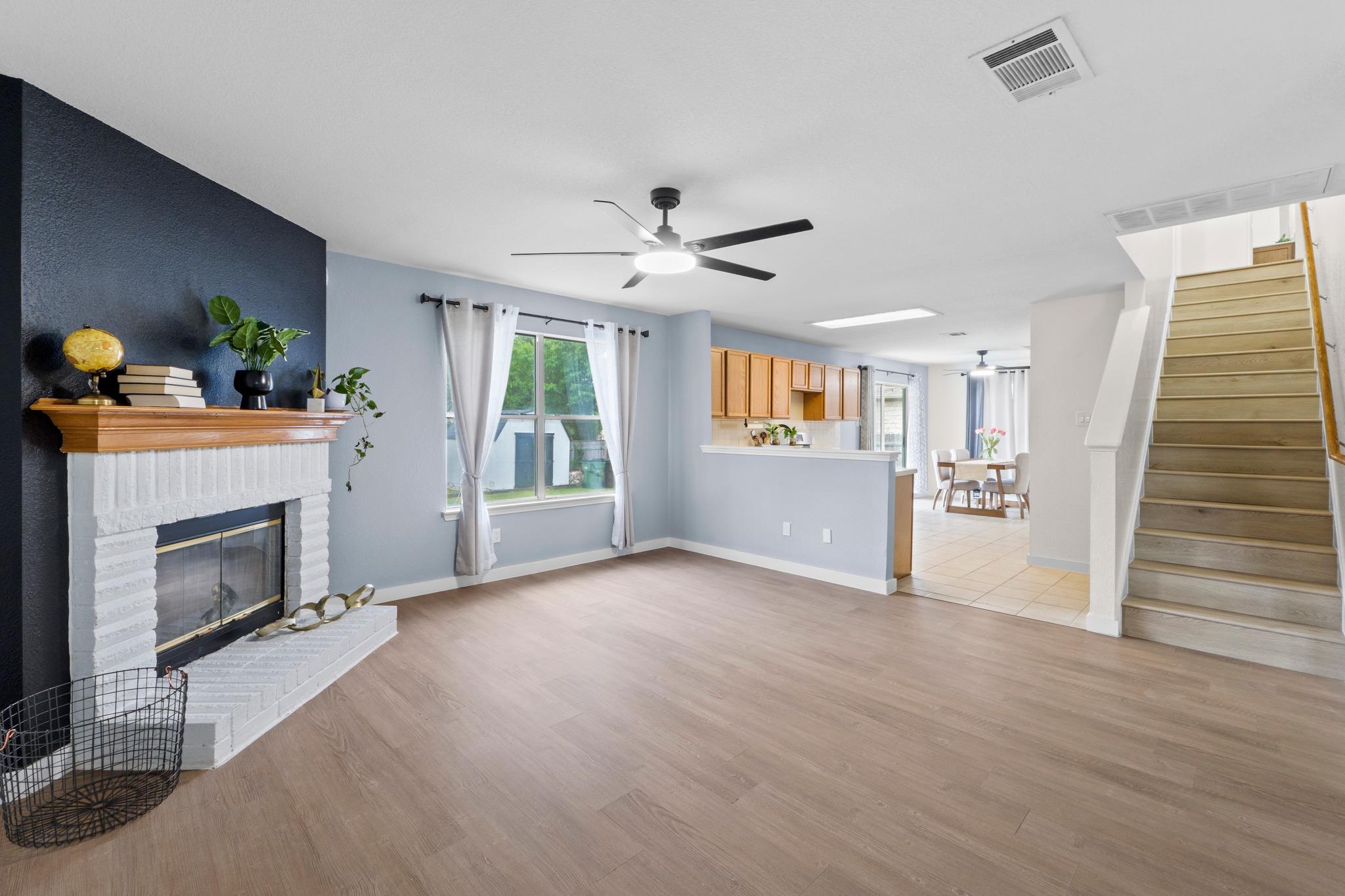 3811 Laurel Ridge DR