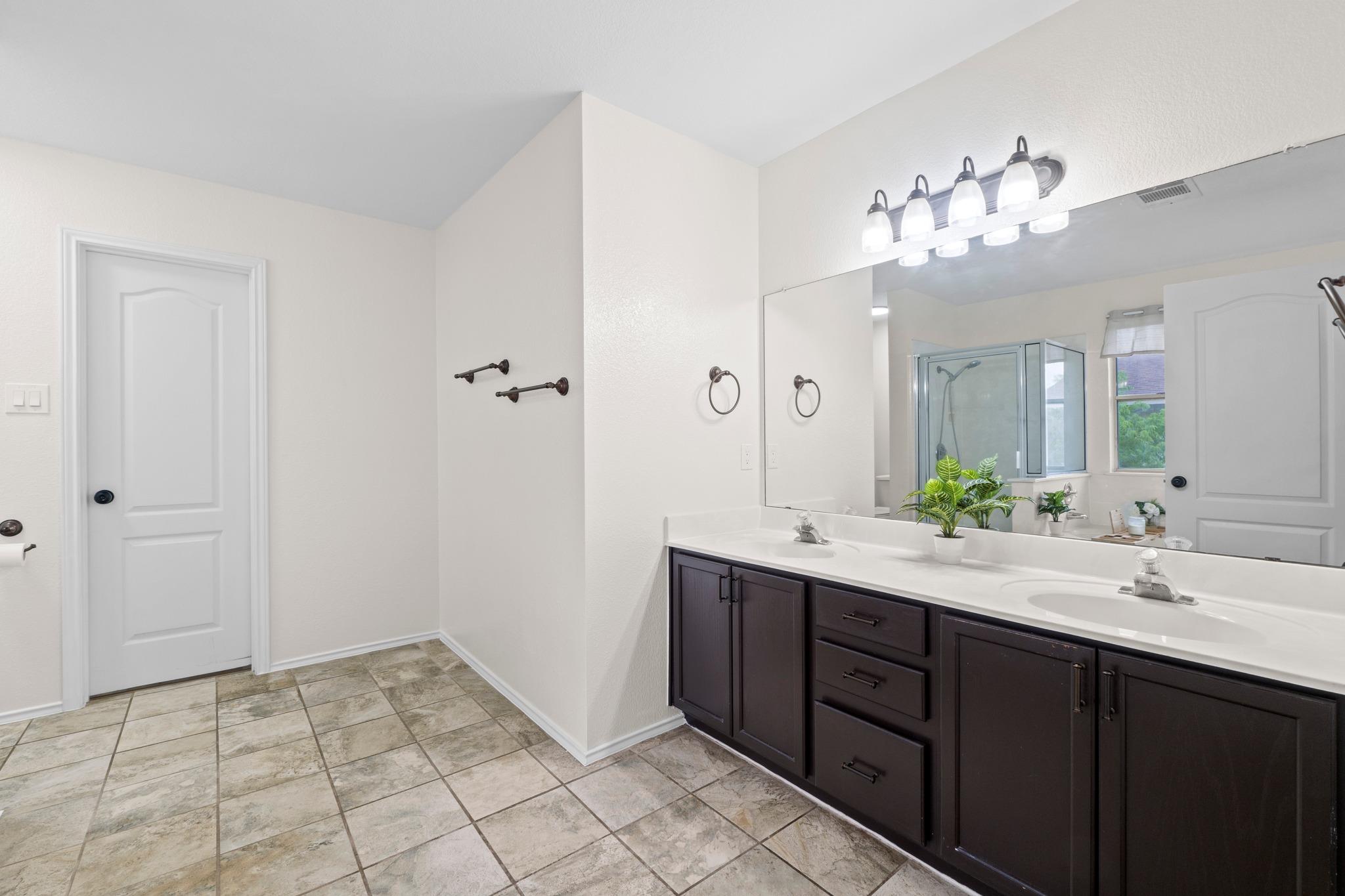 3811 Laurel Ridge DR