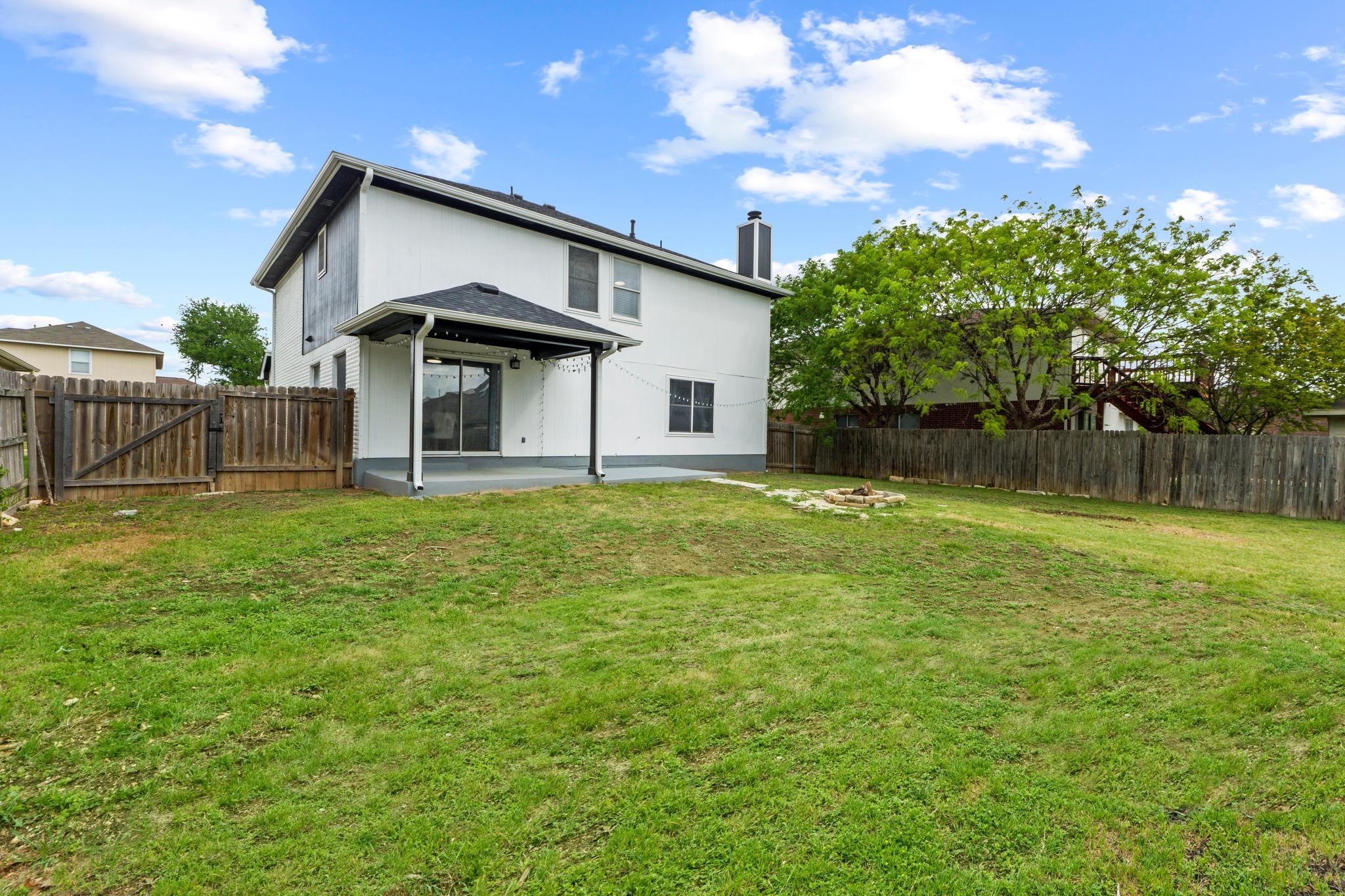 3811 Laurel Ridge DR