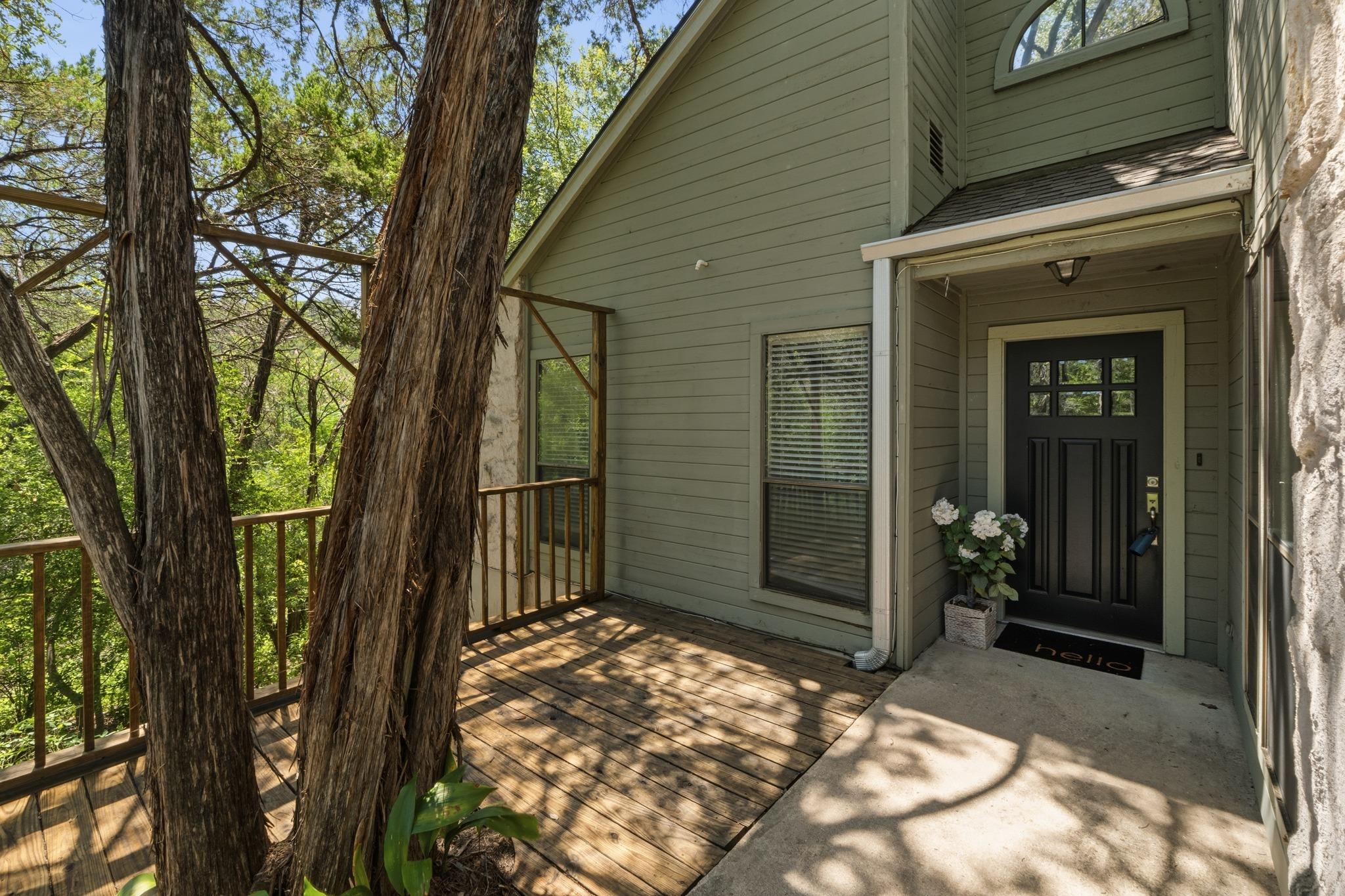 6702 Cat Creek TRL