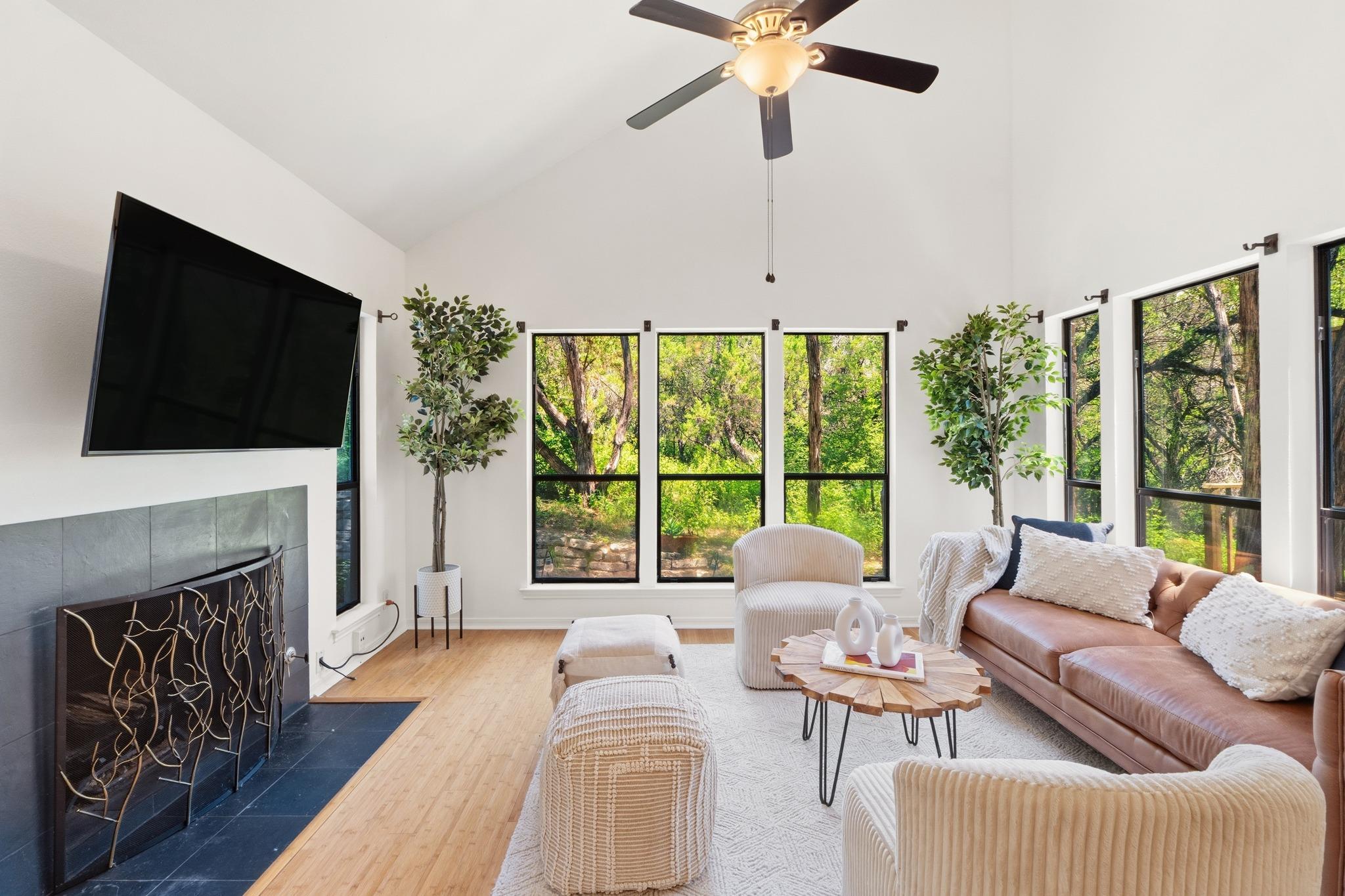 6702 Cat Creek TRL