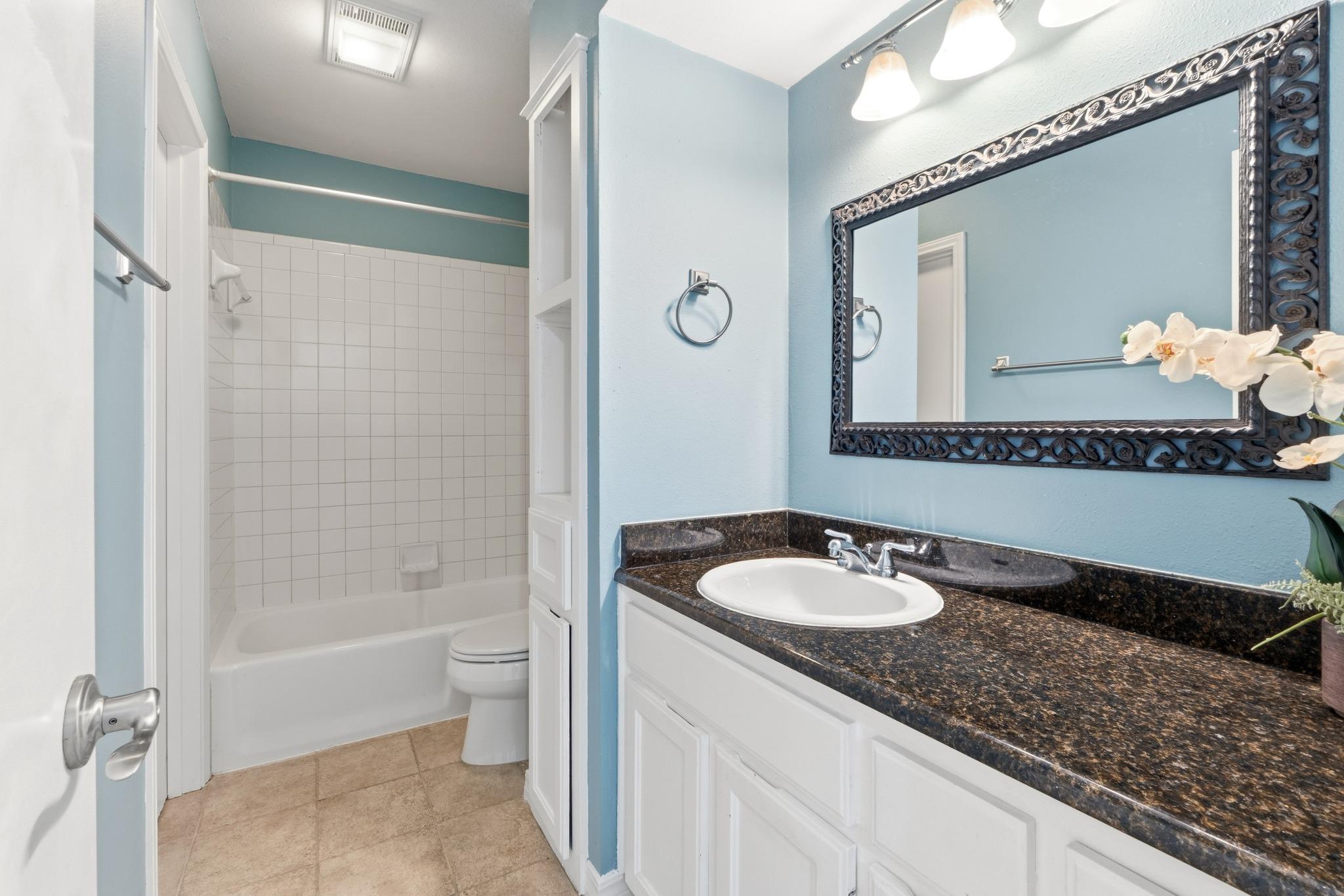 6702 Cat Creek TRL