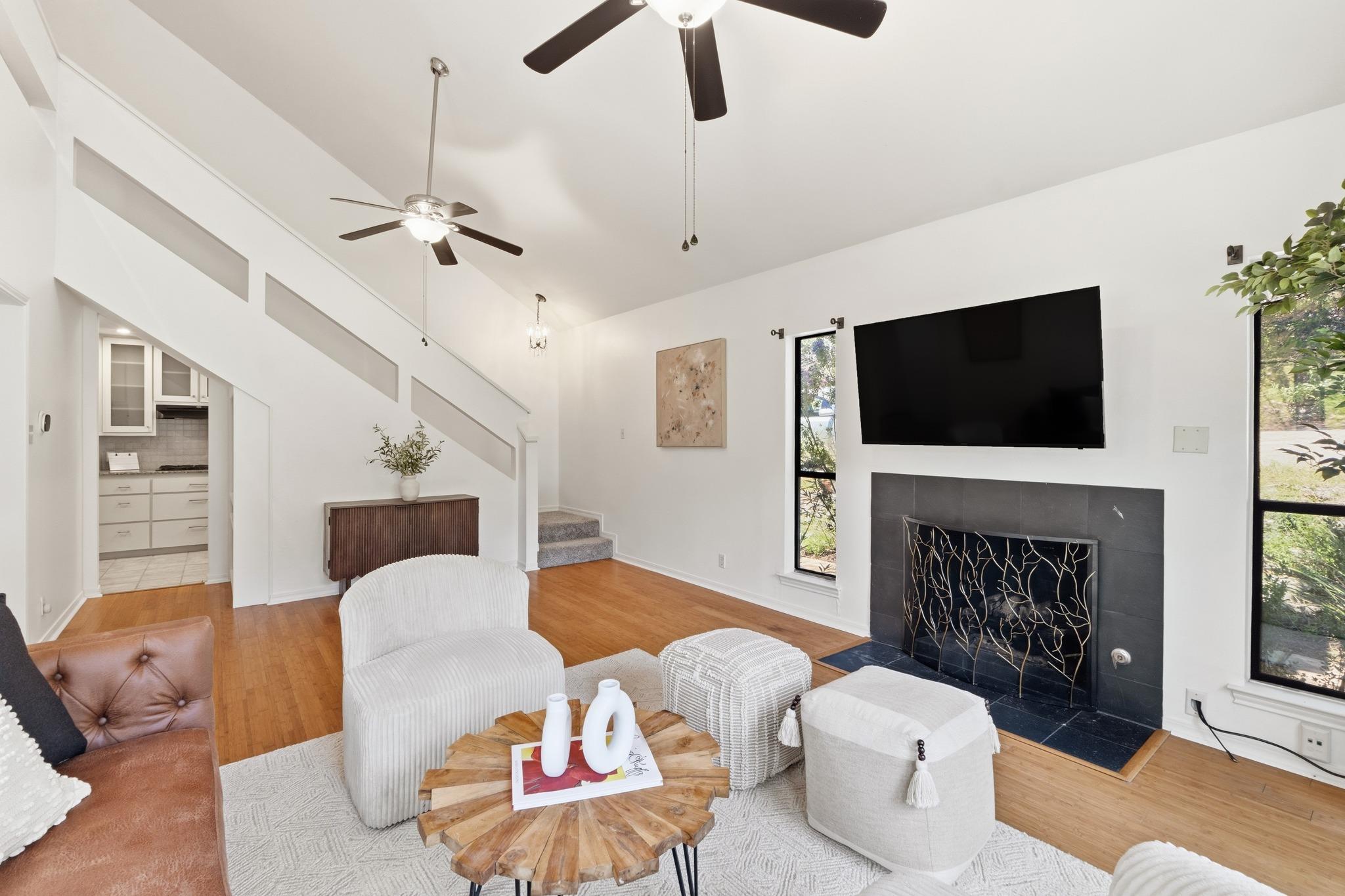 6702 Cat Creek TRL