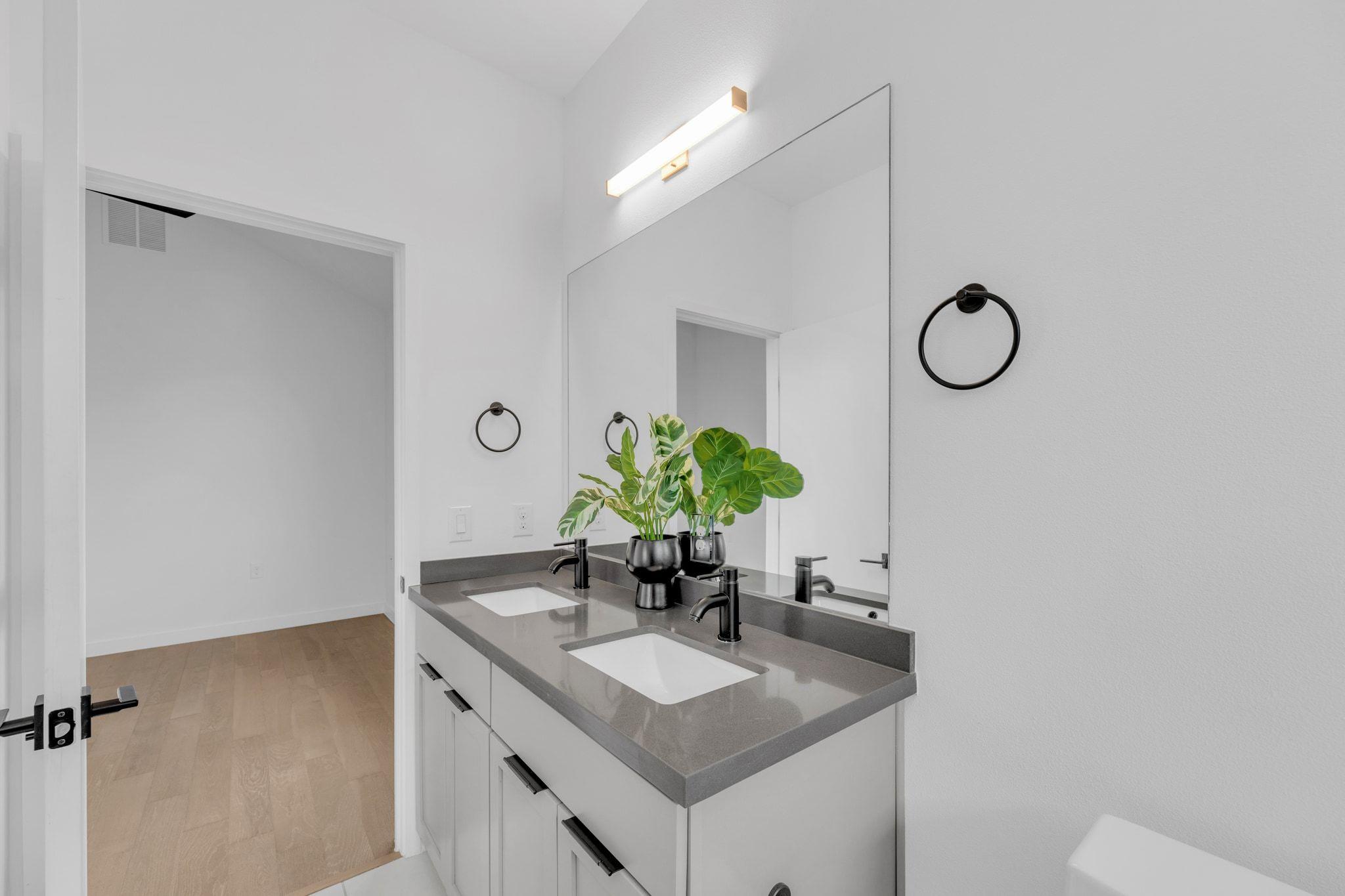 506 South Park DR # 1