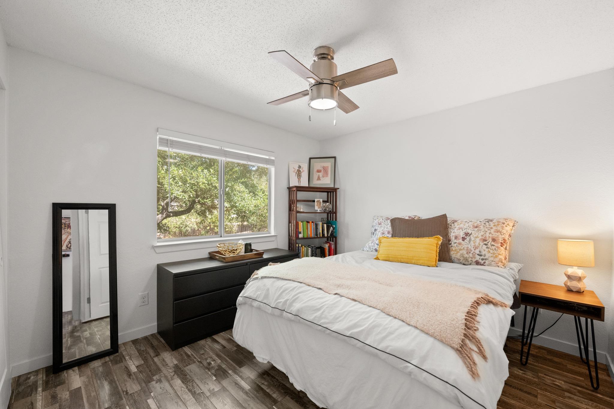 8002 Willet TRL