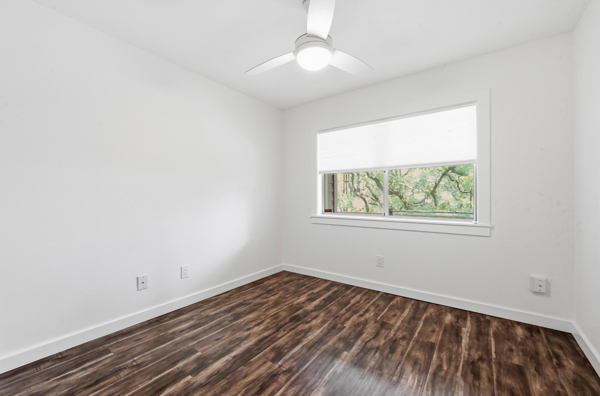 3857 Williamsburg CIR