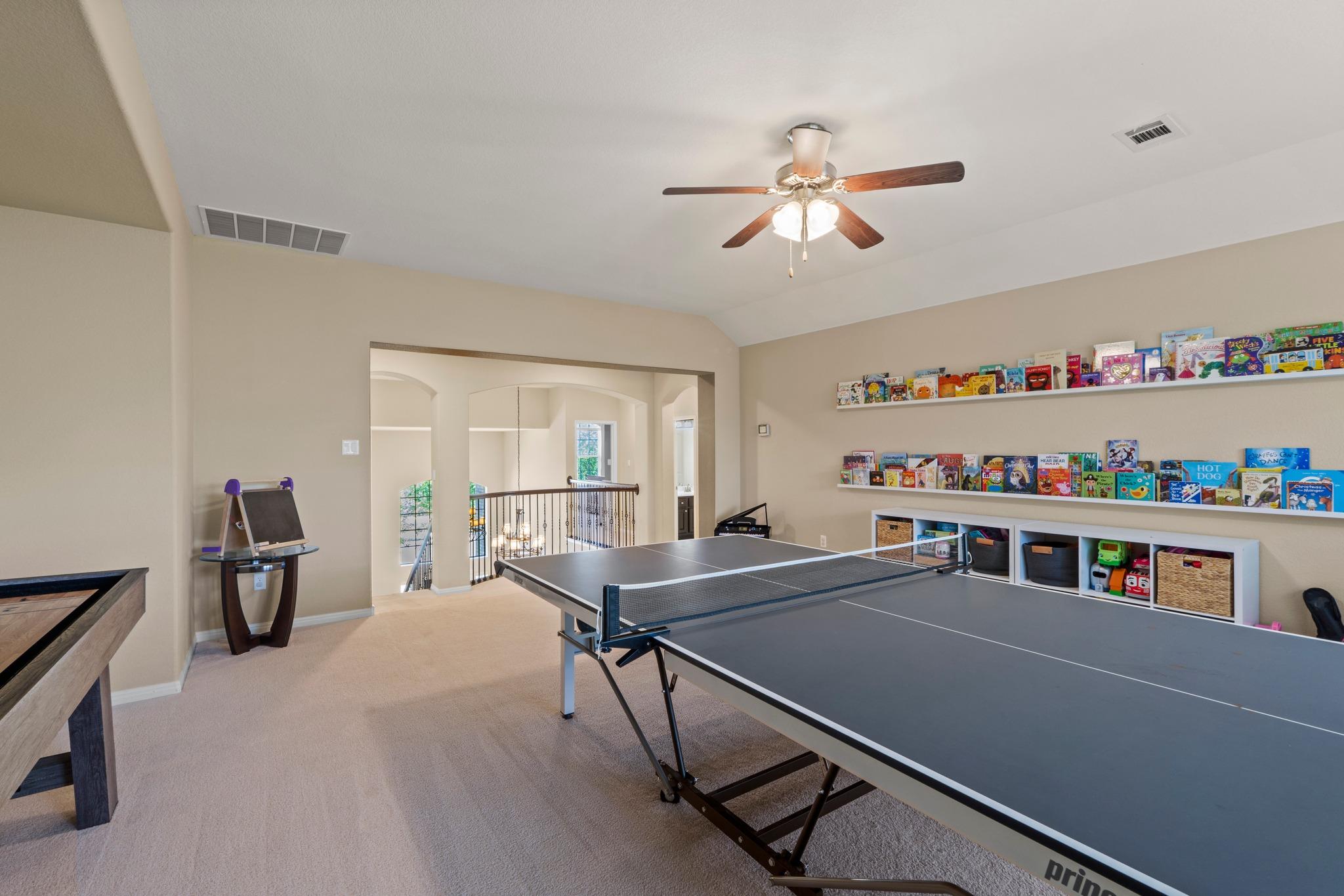 1716 Foxboro LN