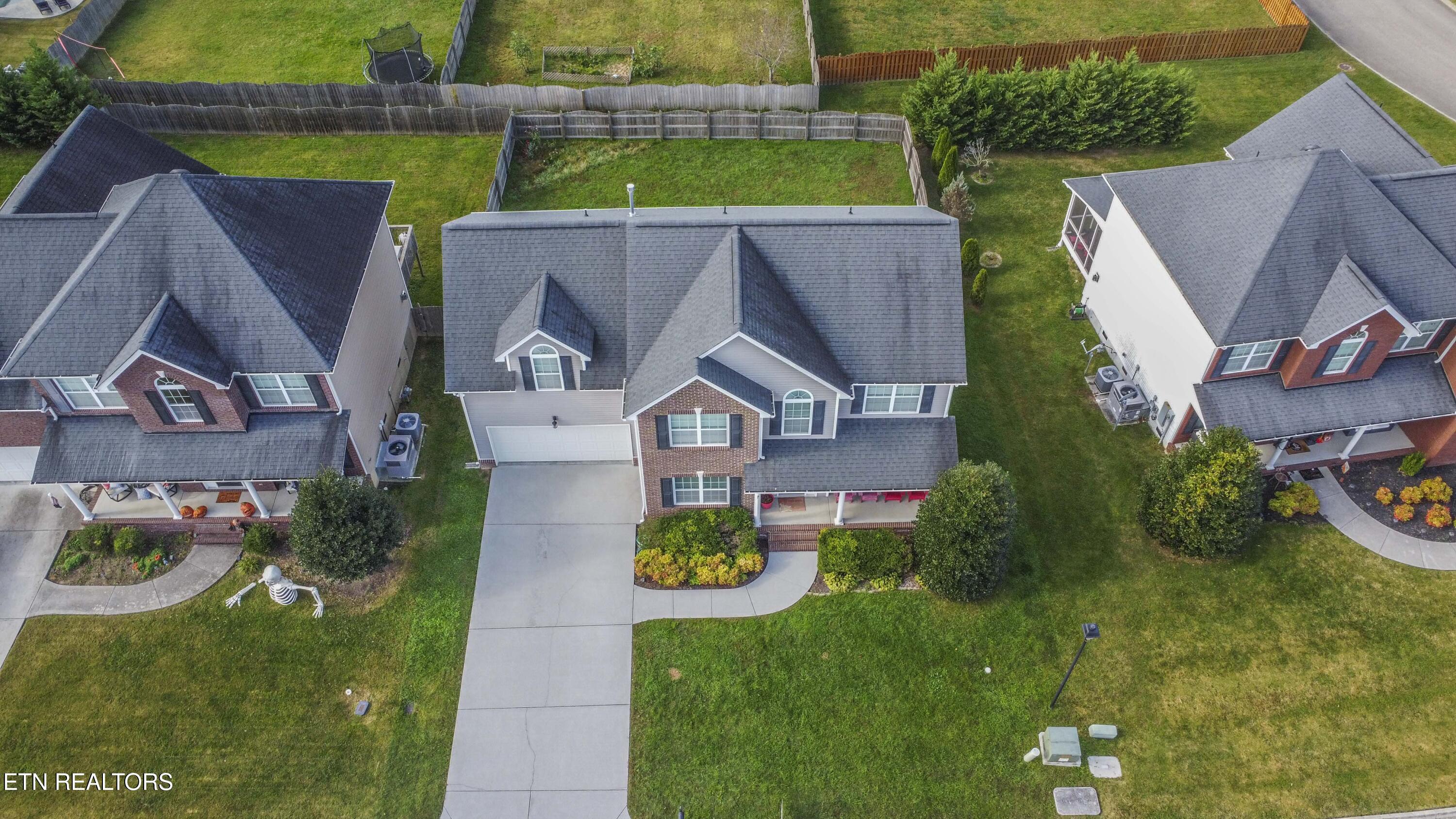 2559 Sparkling Star Lane
