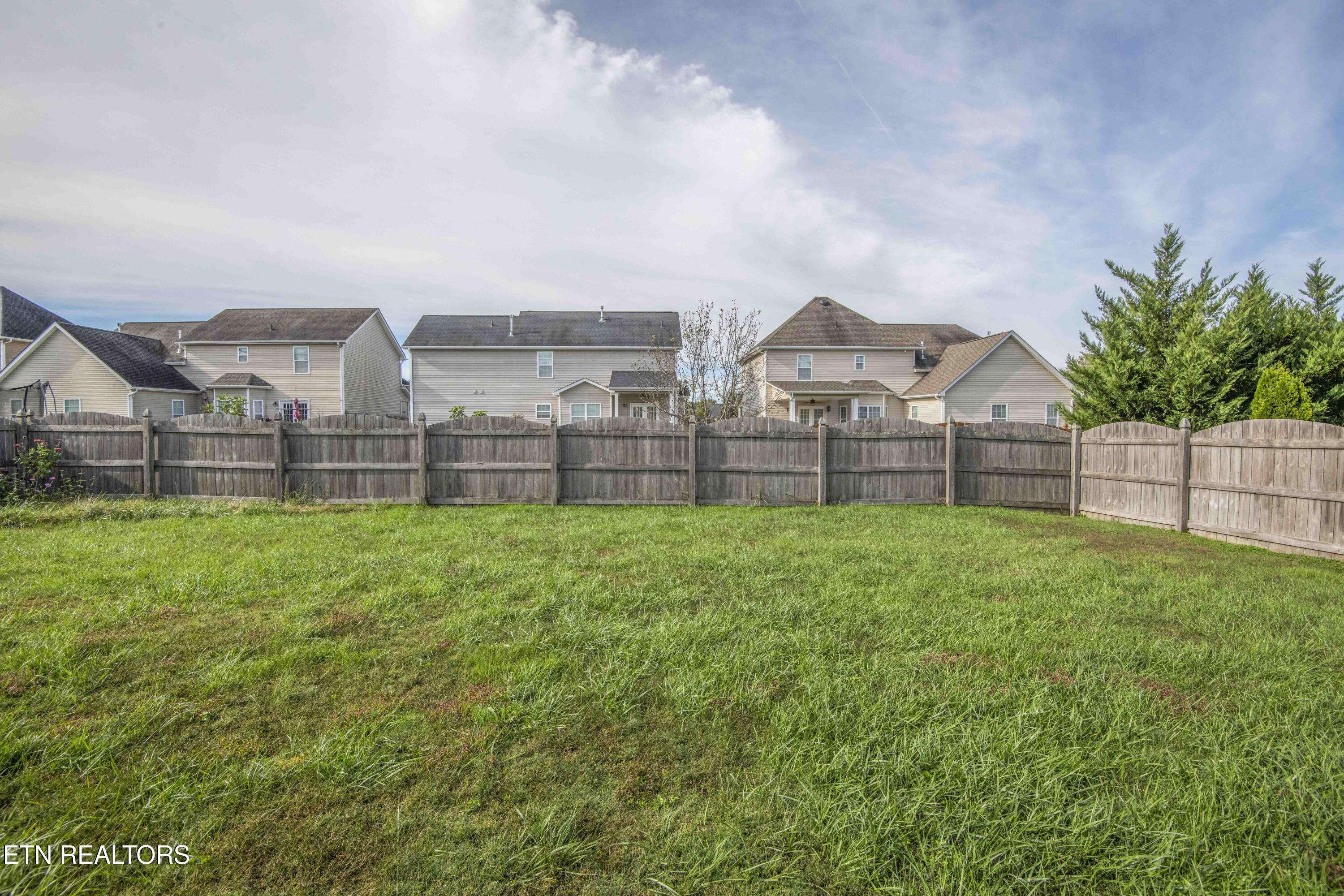 2559 Sparkling Star Lane