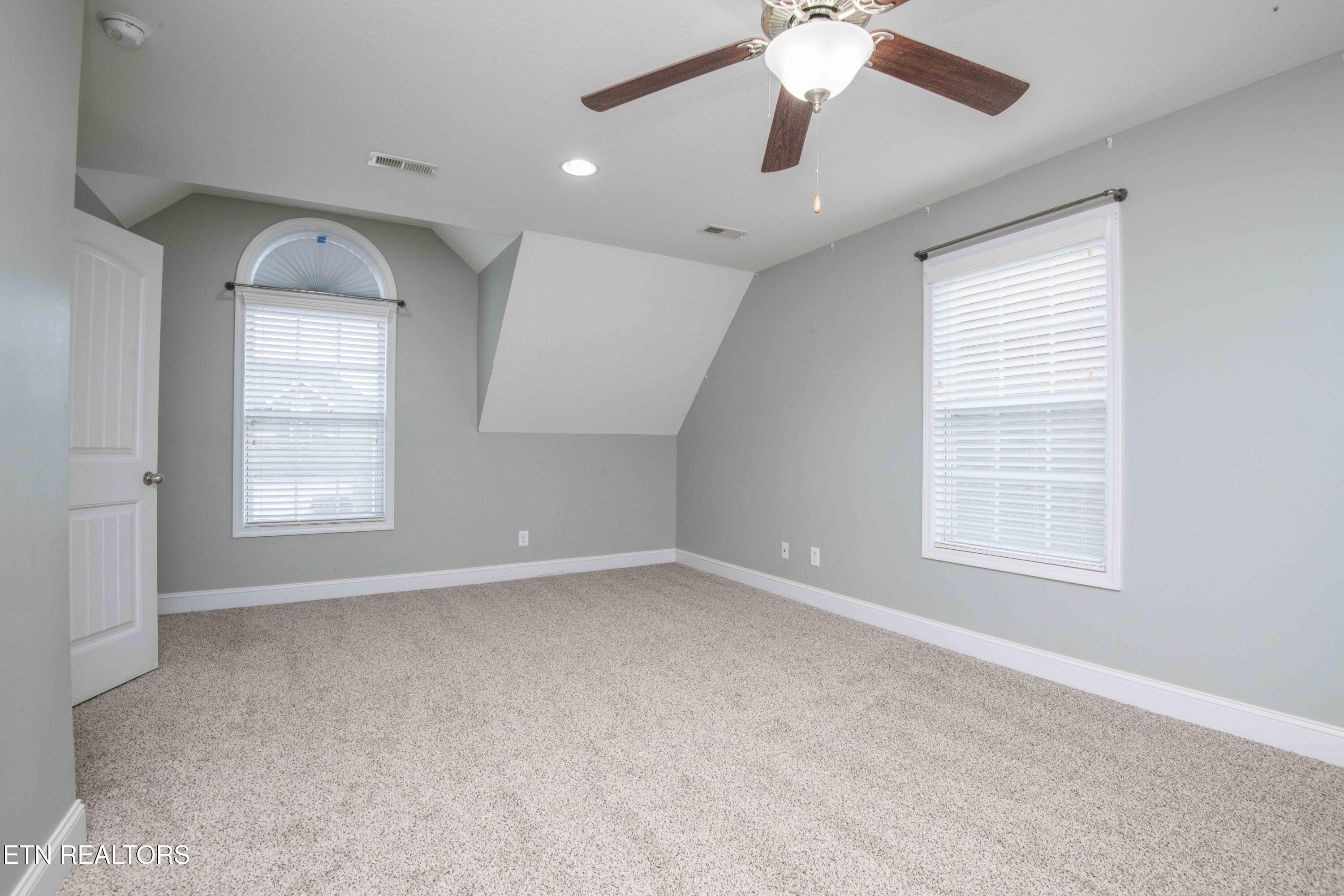 2559 Sparkling Star Lane