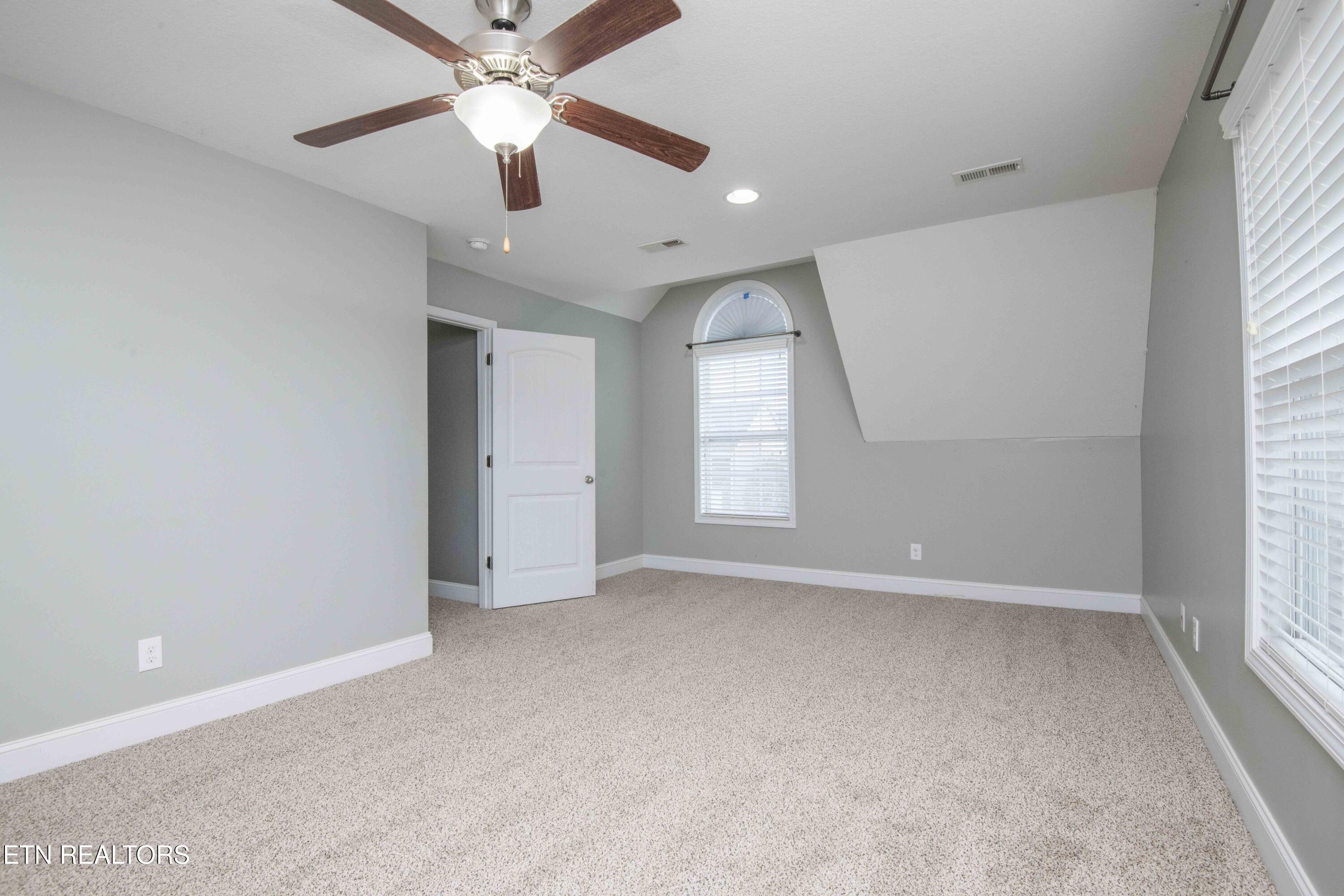 2559 Sparkling Star Lane