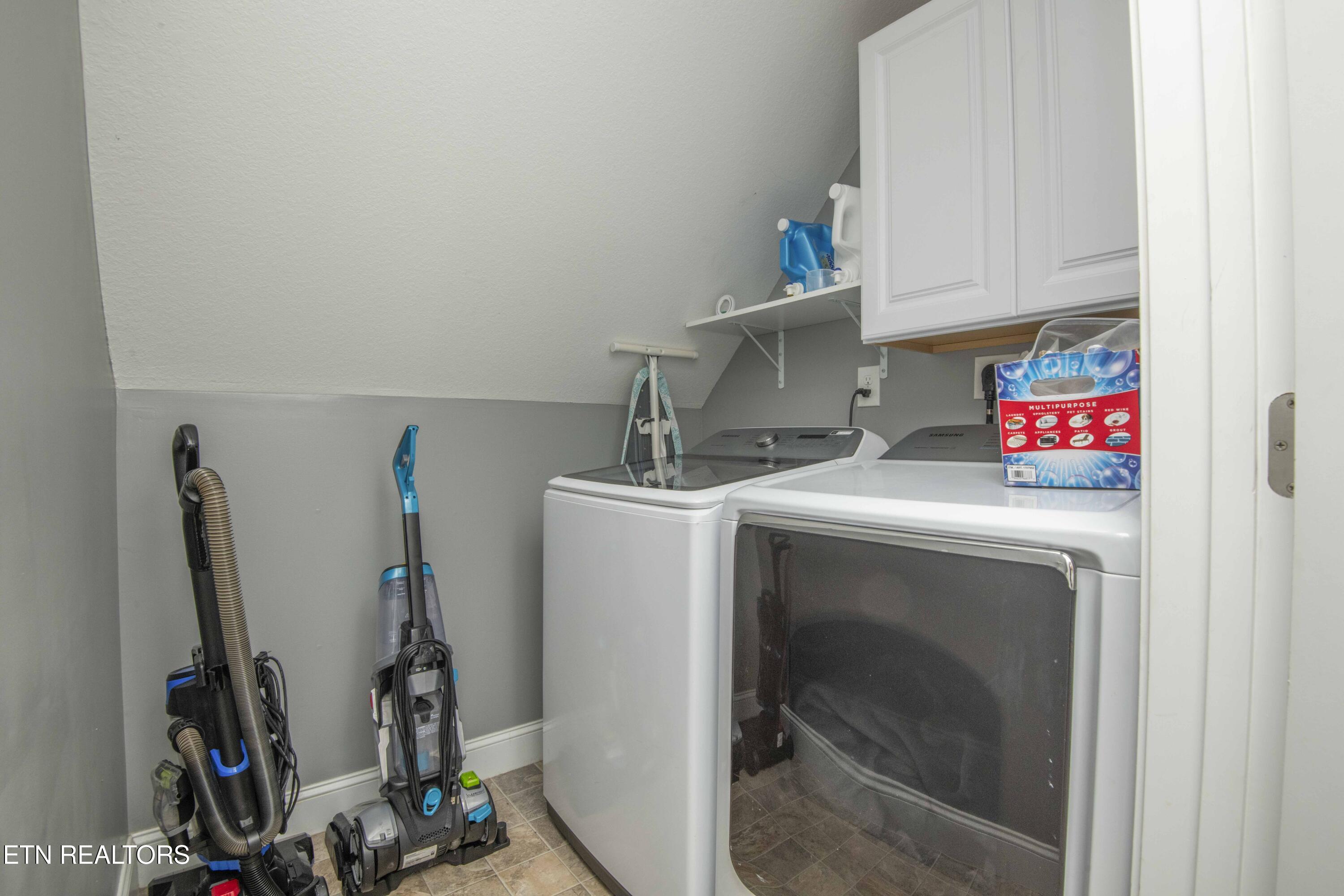 2559 Sparkling Star Lane