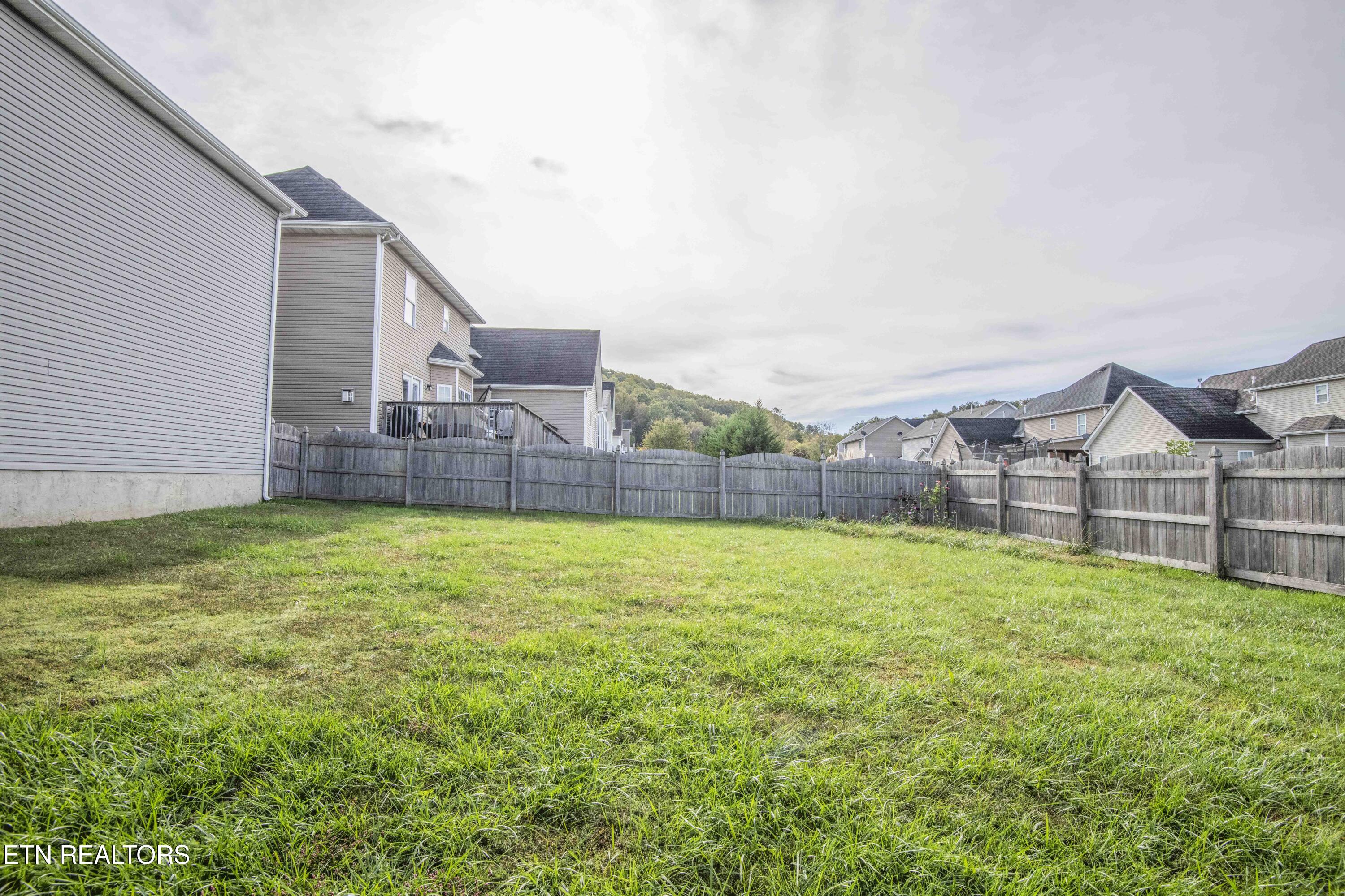 2559 Sparkling Star Lane
