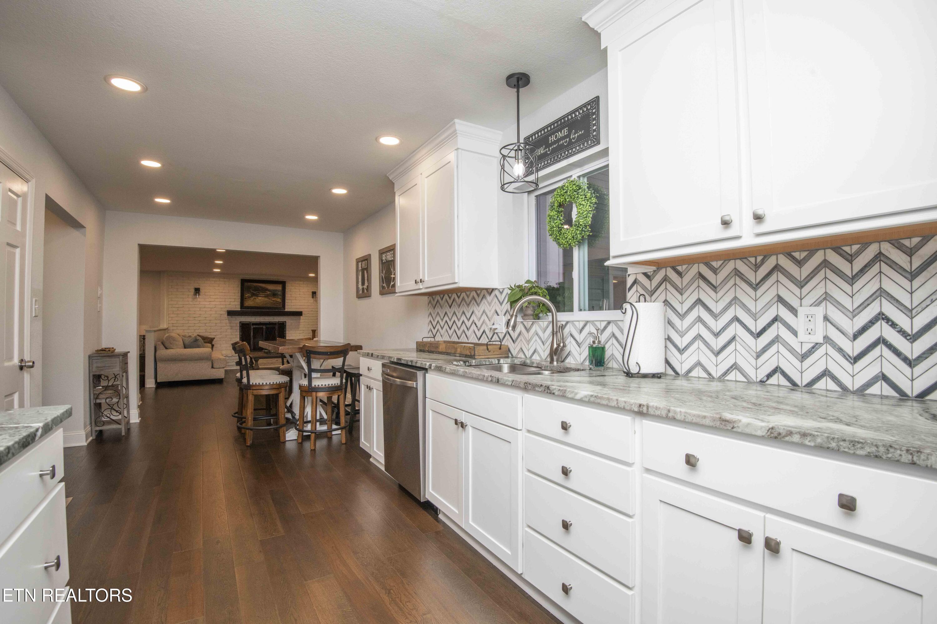 11721 Georgetowne Drive