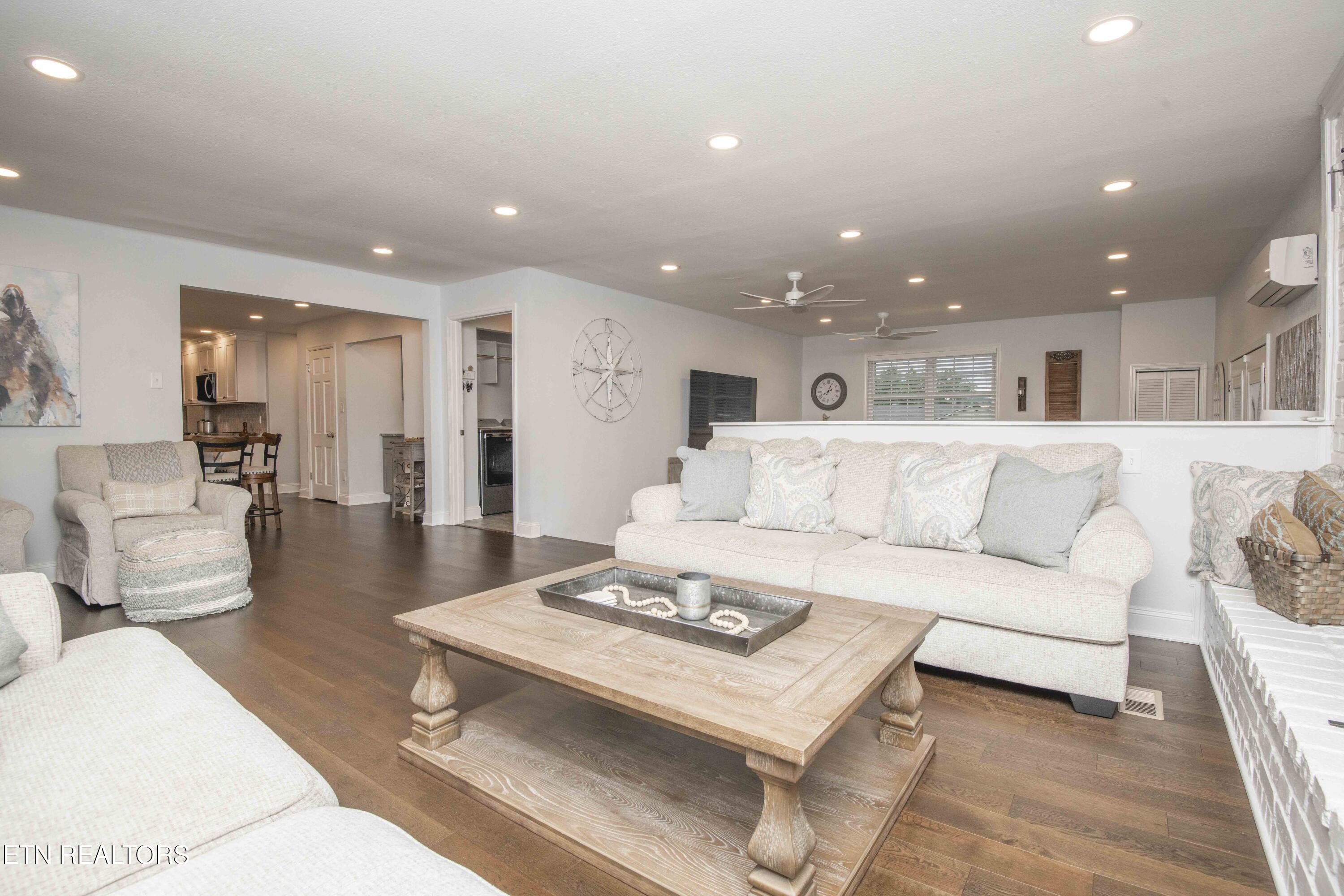 11721 Georgetowne Drive