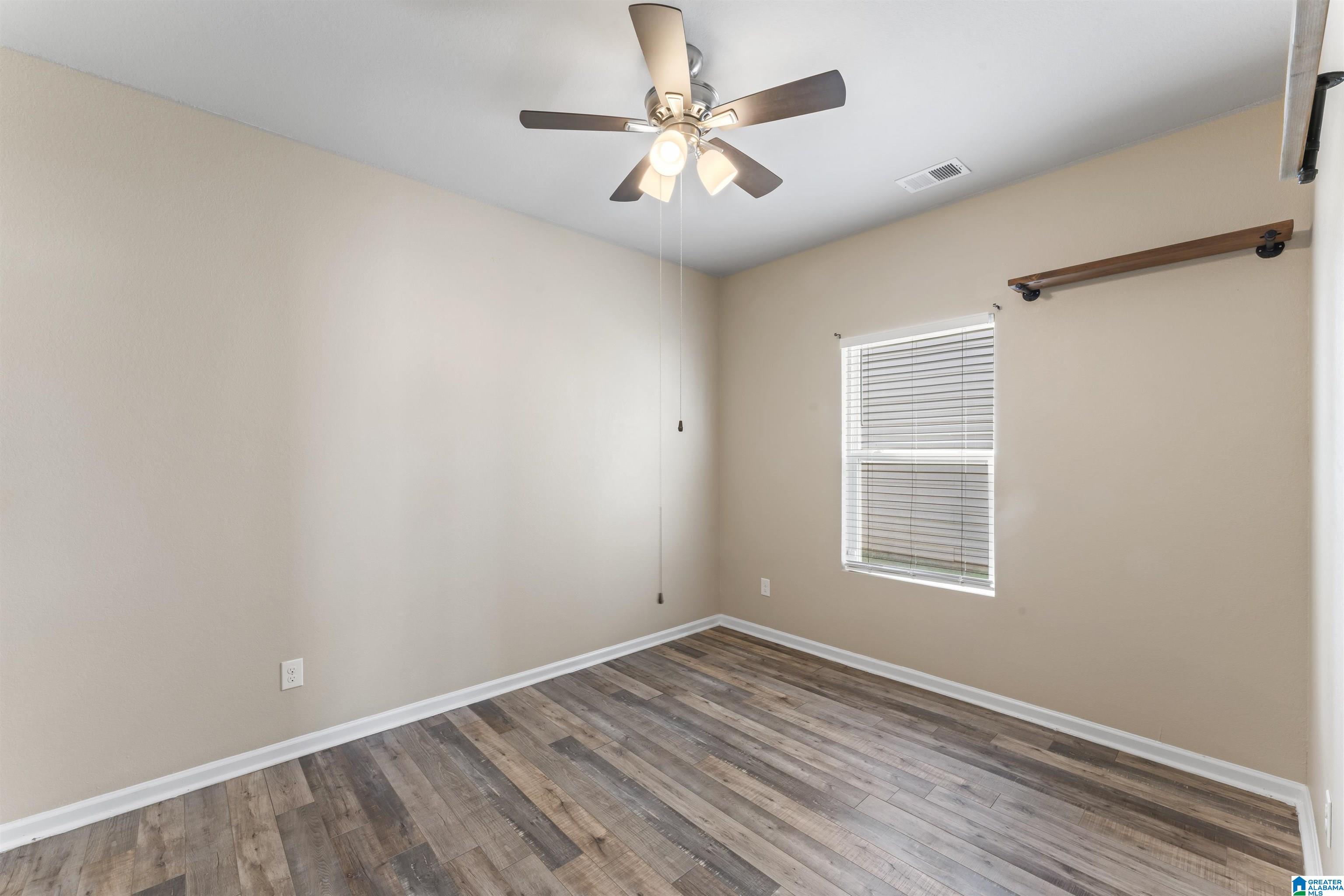 725 CLOVER CIRCLE