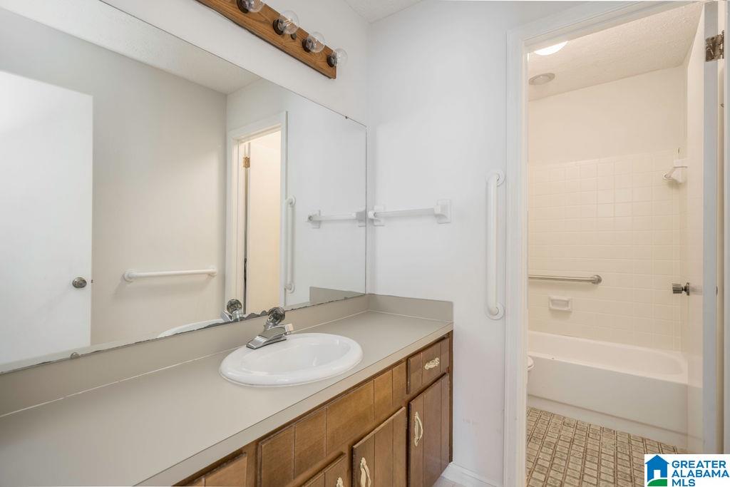 2646 S COBB LOOP ROAD
