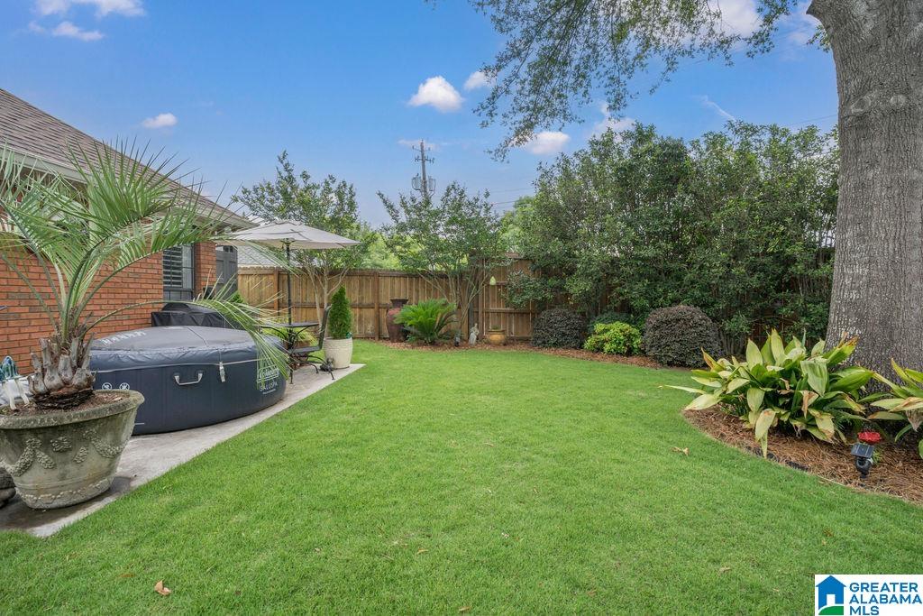1747 PEBBLE CREEK DRIVE